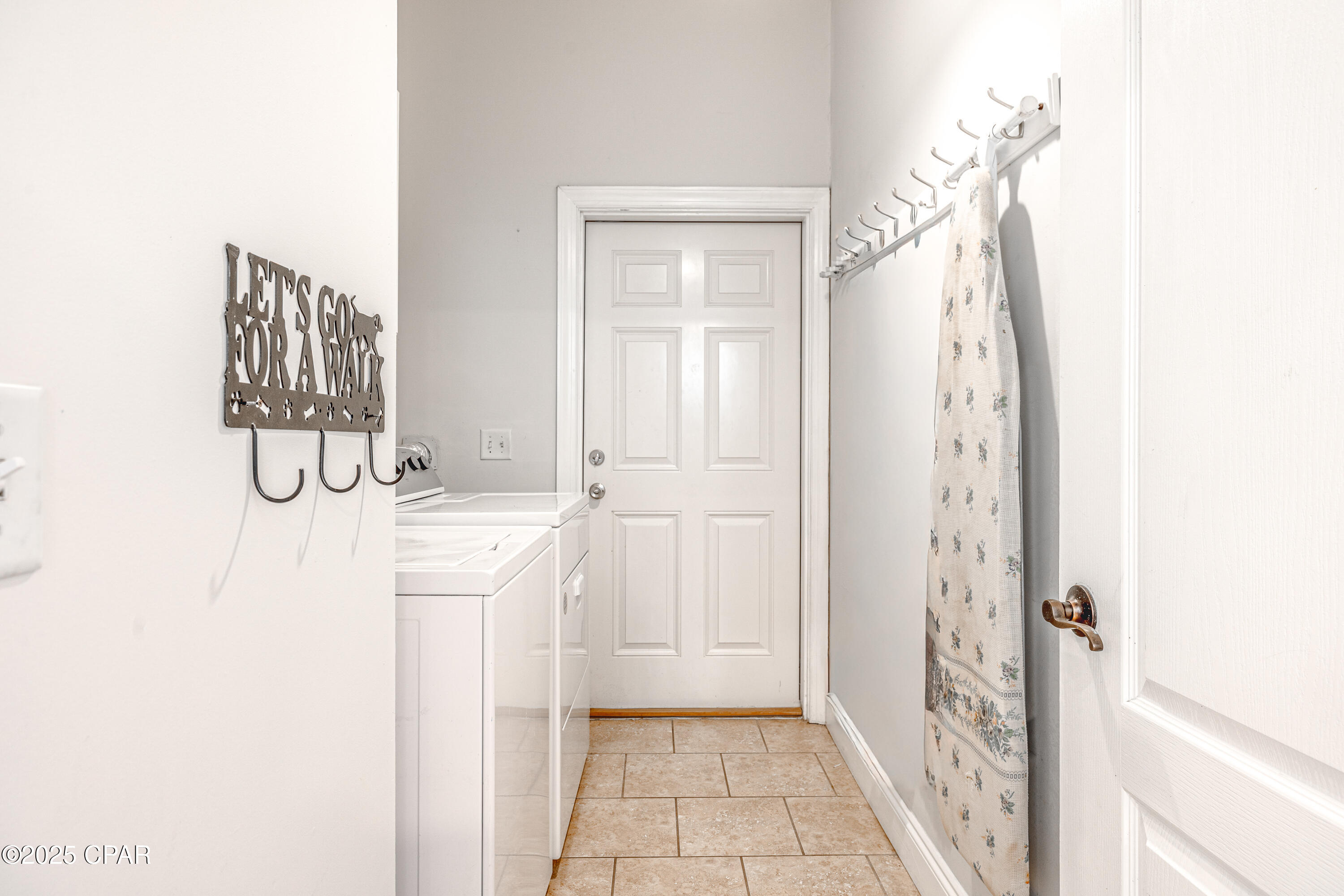 Gulf Lagoon Beach - Residential