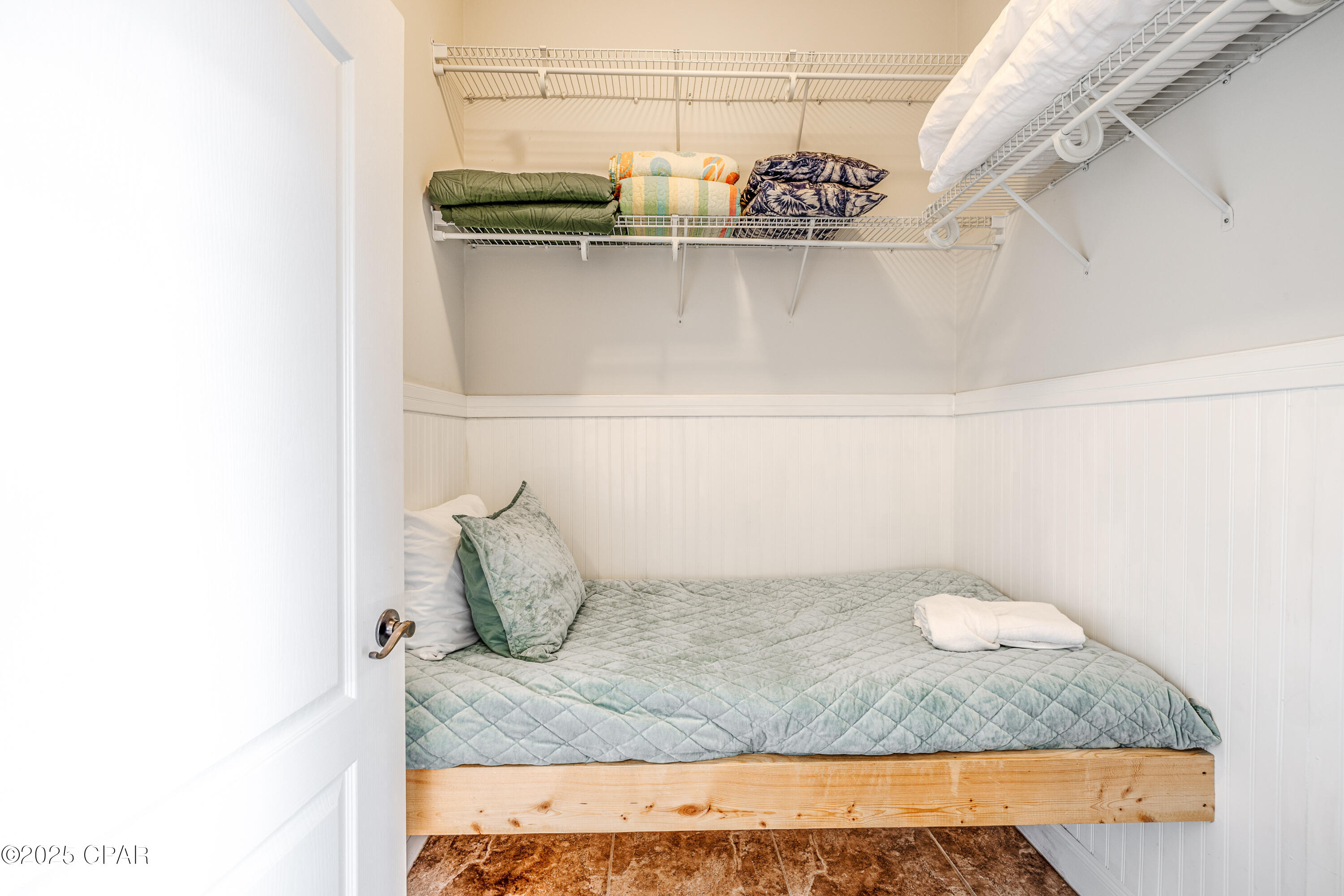 Gulf Lagoon Beach - Residential