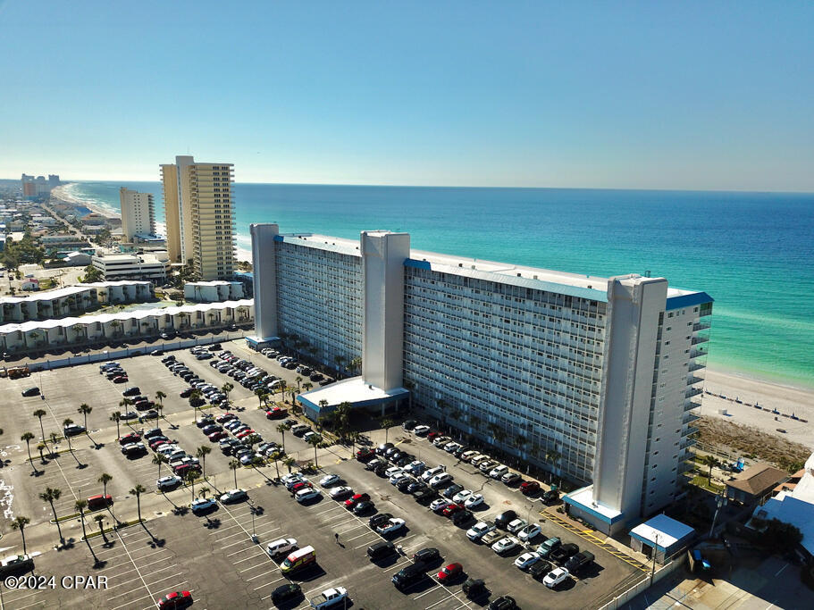 The Summit - Residential