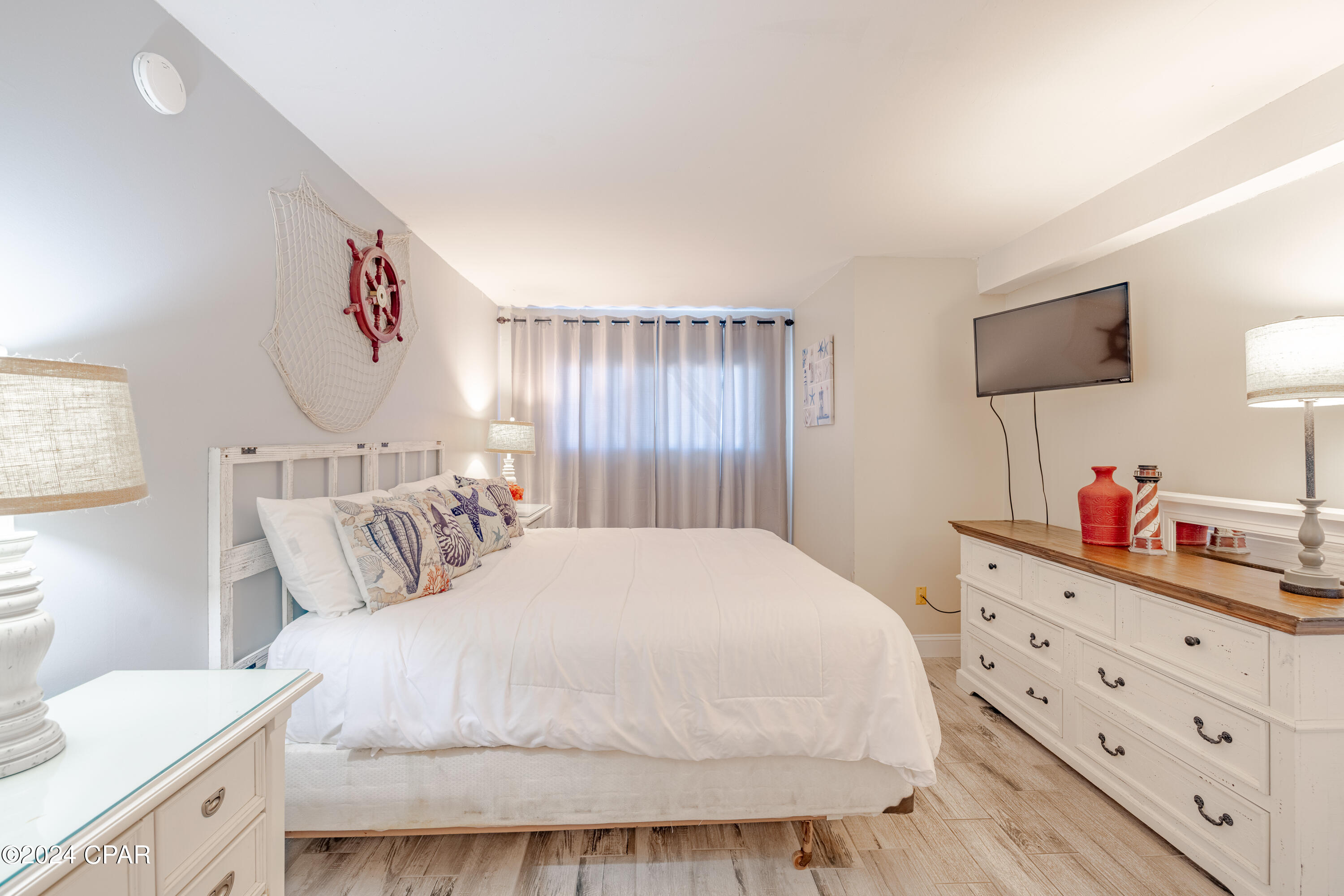 The Summit - Residential