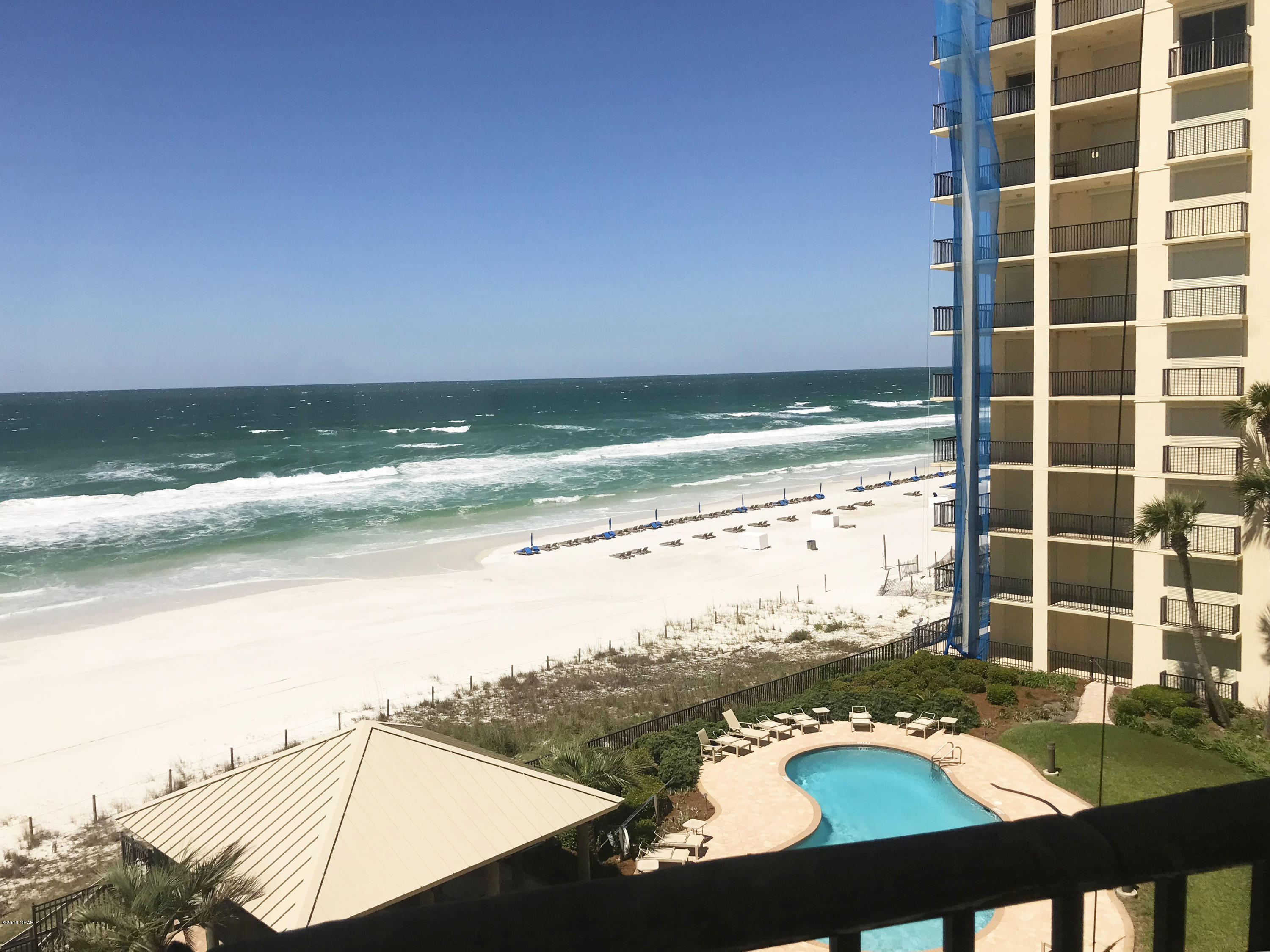 Summerwinds Condo - Residential