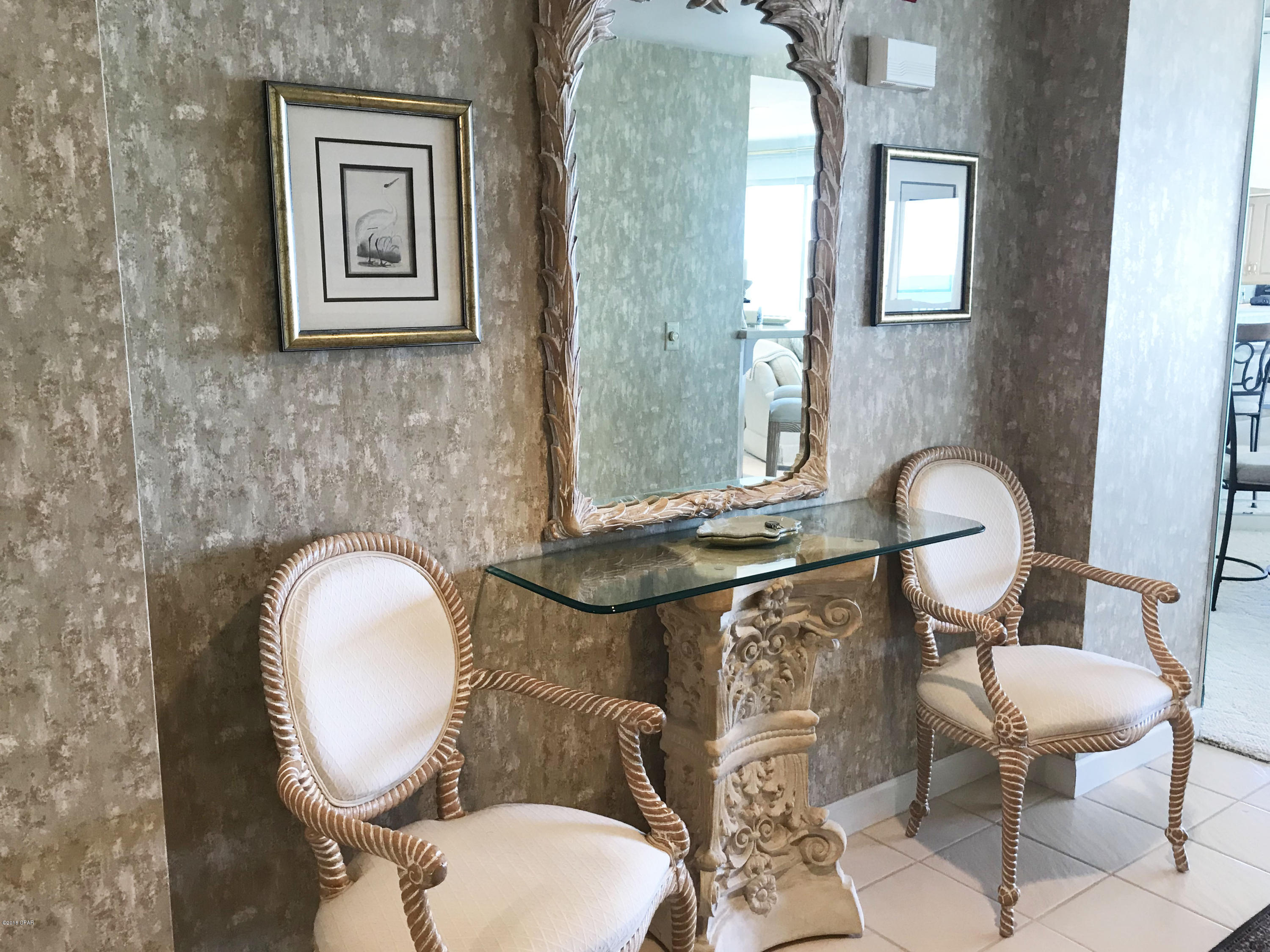 Summerwinds Condo - Residential