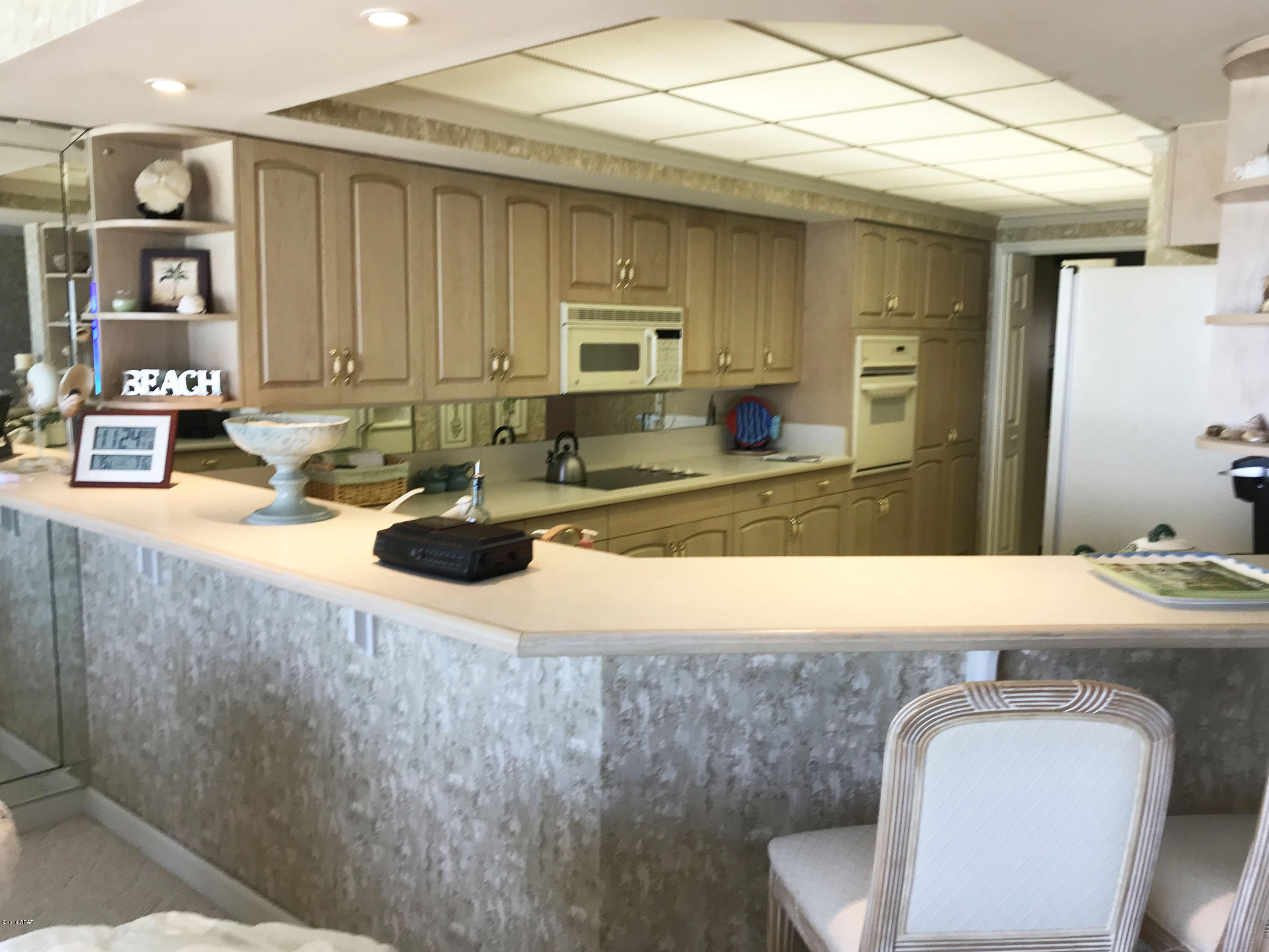 Summerwinds Condo - Residential