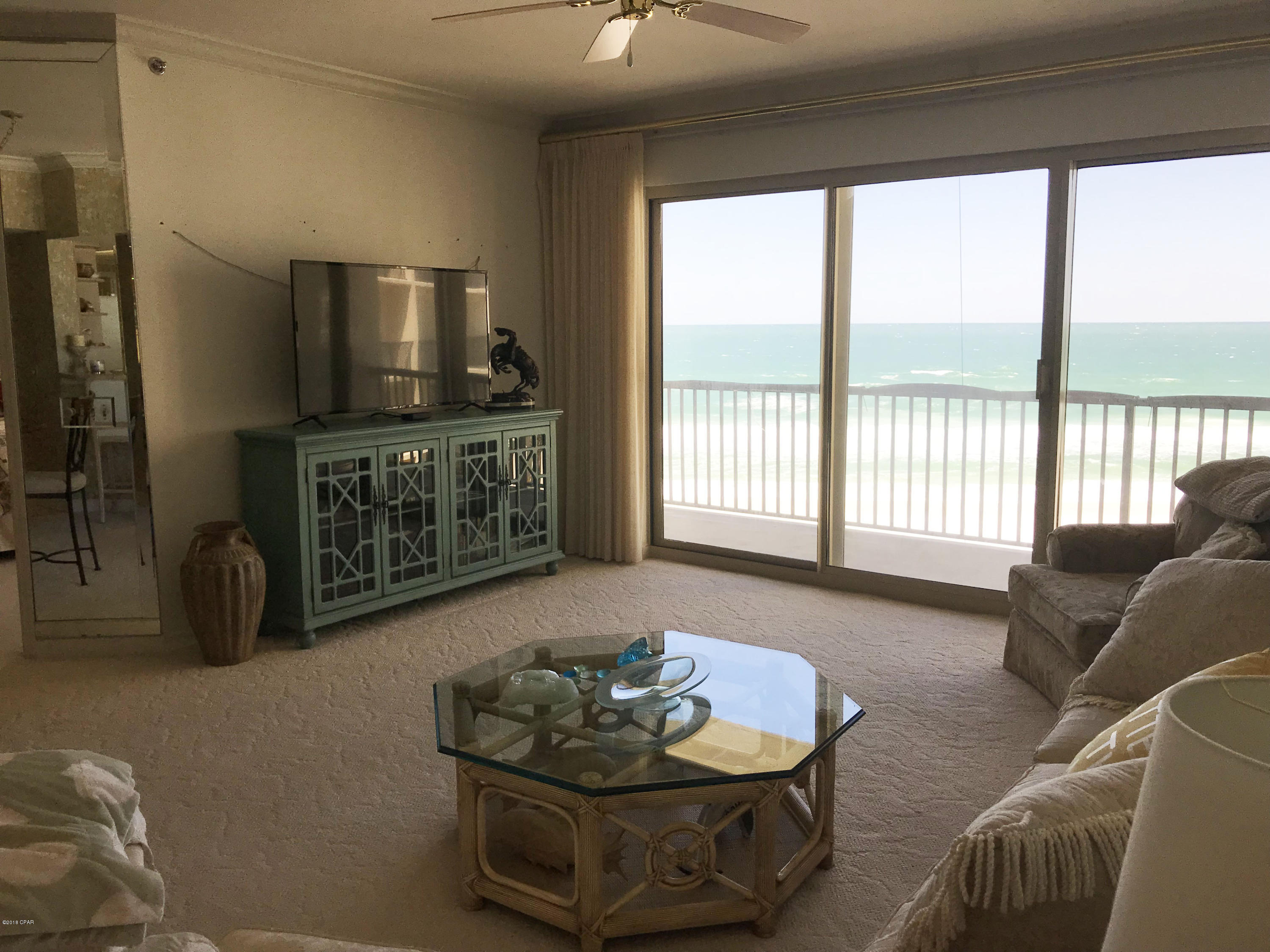 Summerwinds Condo - Residential