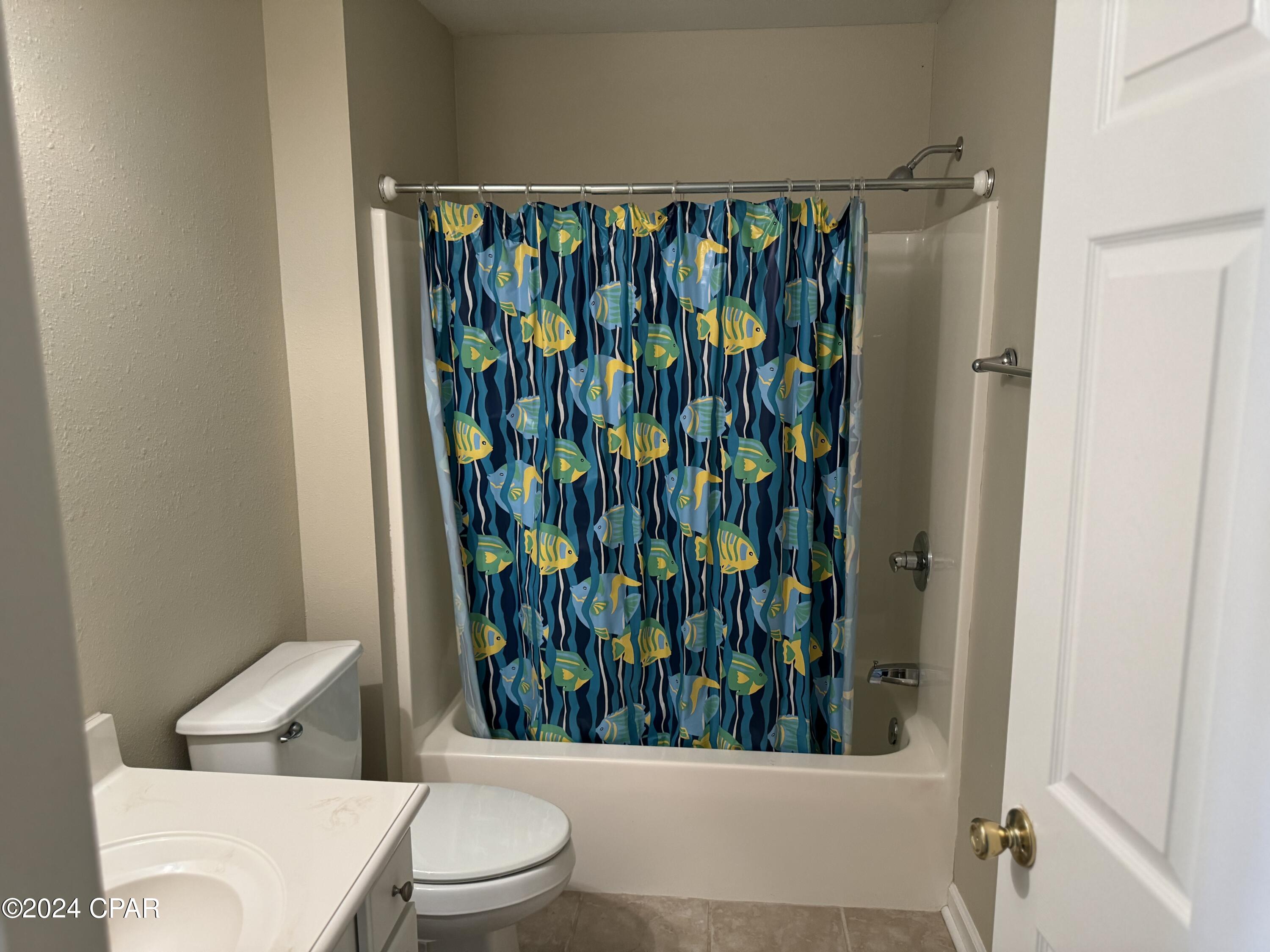 Leisure Lakes - Residential Lease