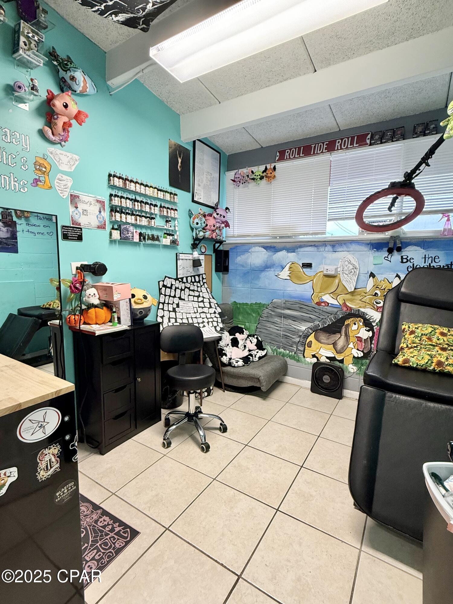 [No Recorded Subdiv] - Commercial Sale