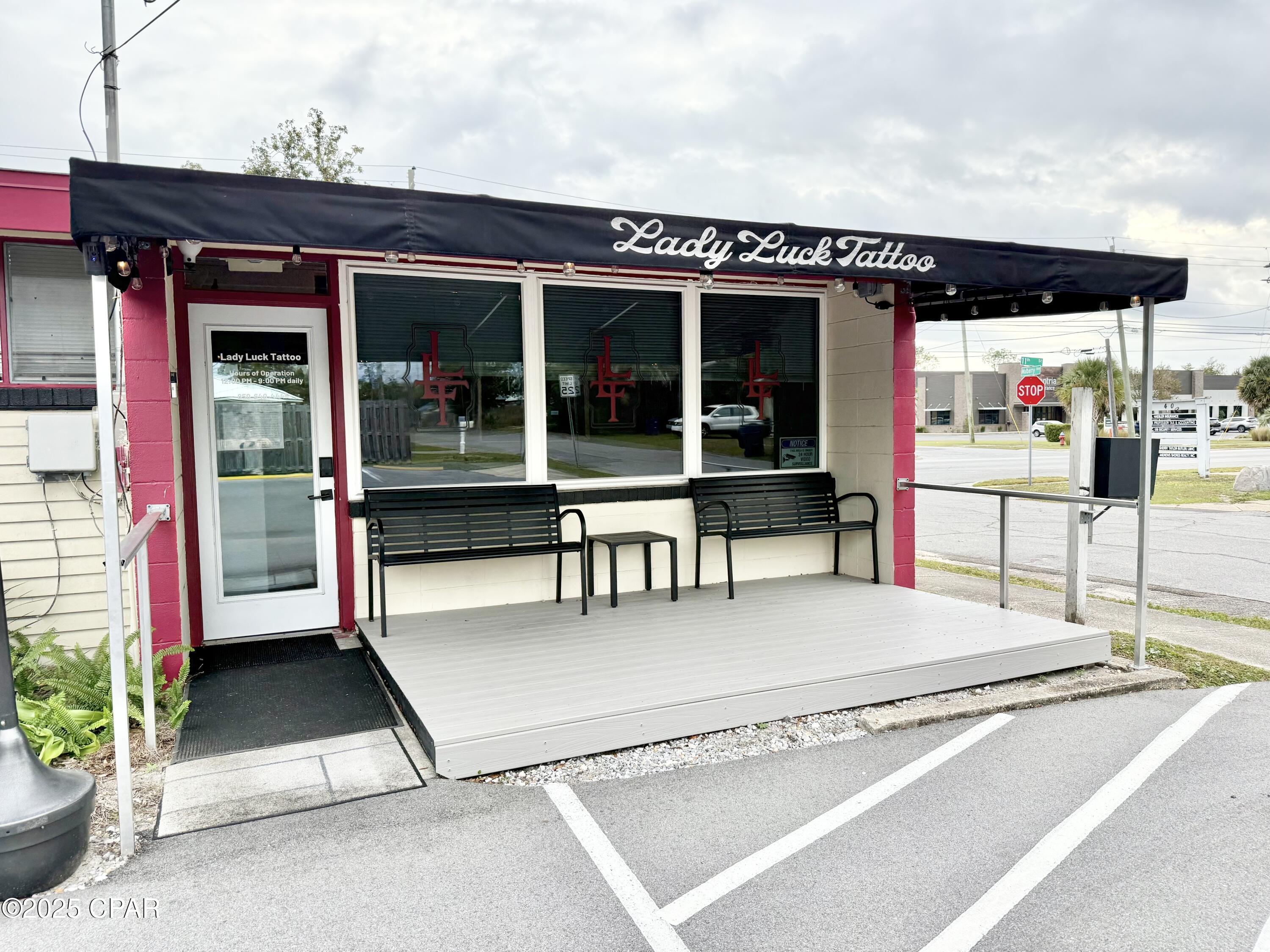 [No Recorded Subdiv] - Commercial Sale