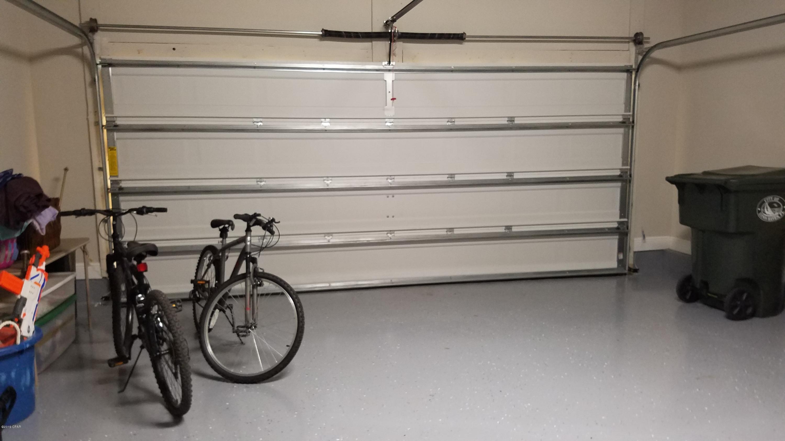 Village Of Mill Bayou/Shoreline Village Ph 1A - Residential Lease