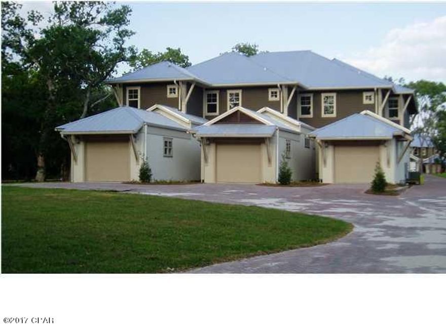 4 bedroom, 4 bath 2 story townhome features 10' ceilings, open living room and kitchen area, stainless steel appliances and granite countertops. 1 bedroom located downstairs. Upstairs master bedroom features balcony with bay view and large walk in closets. Community pool. Lawn service provided. Washer/Dryer ''AS IS''. NO PETS