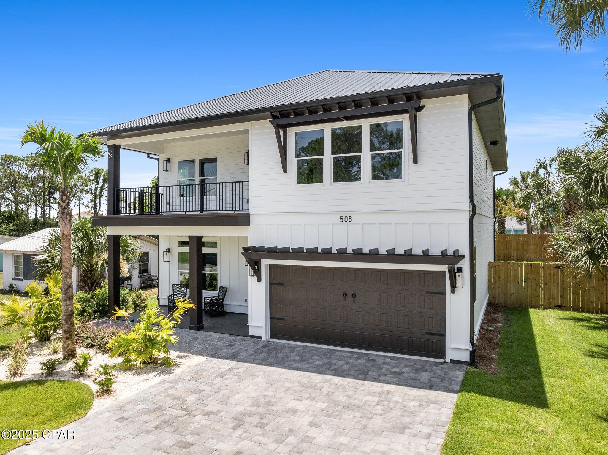 Hutchison's 1st To Bahama Bch - Residential