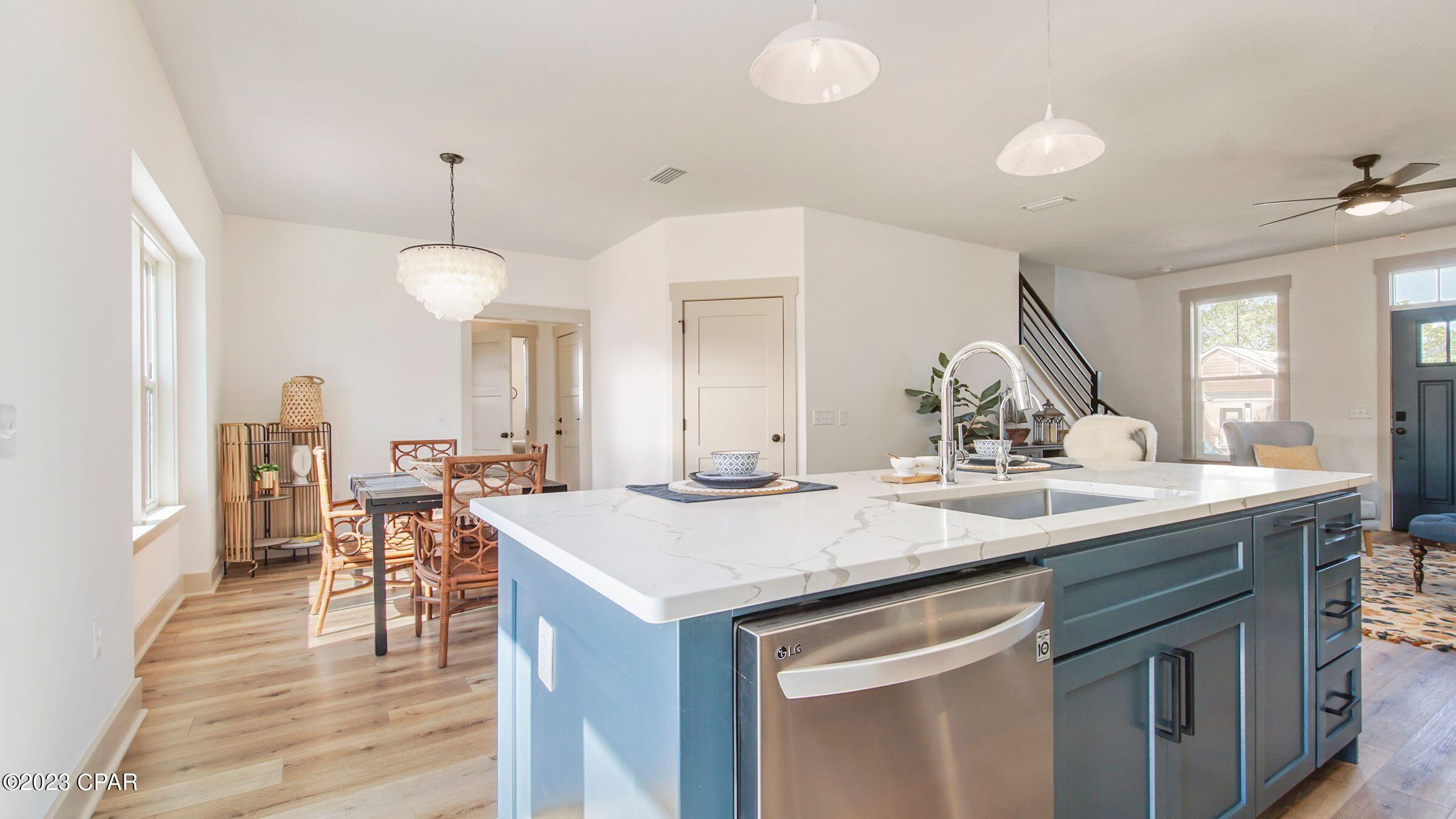 Osprey Pointe at Powell - Residential