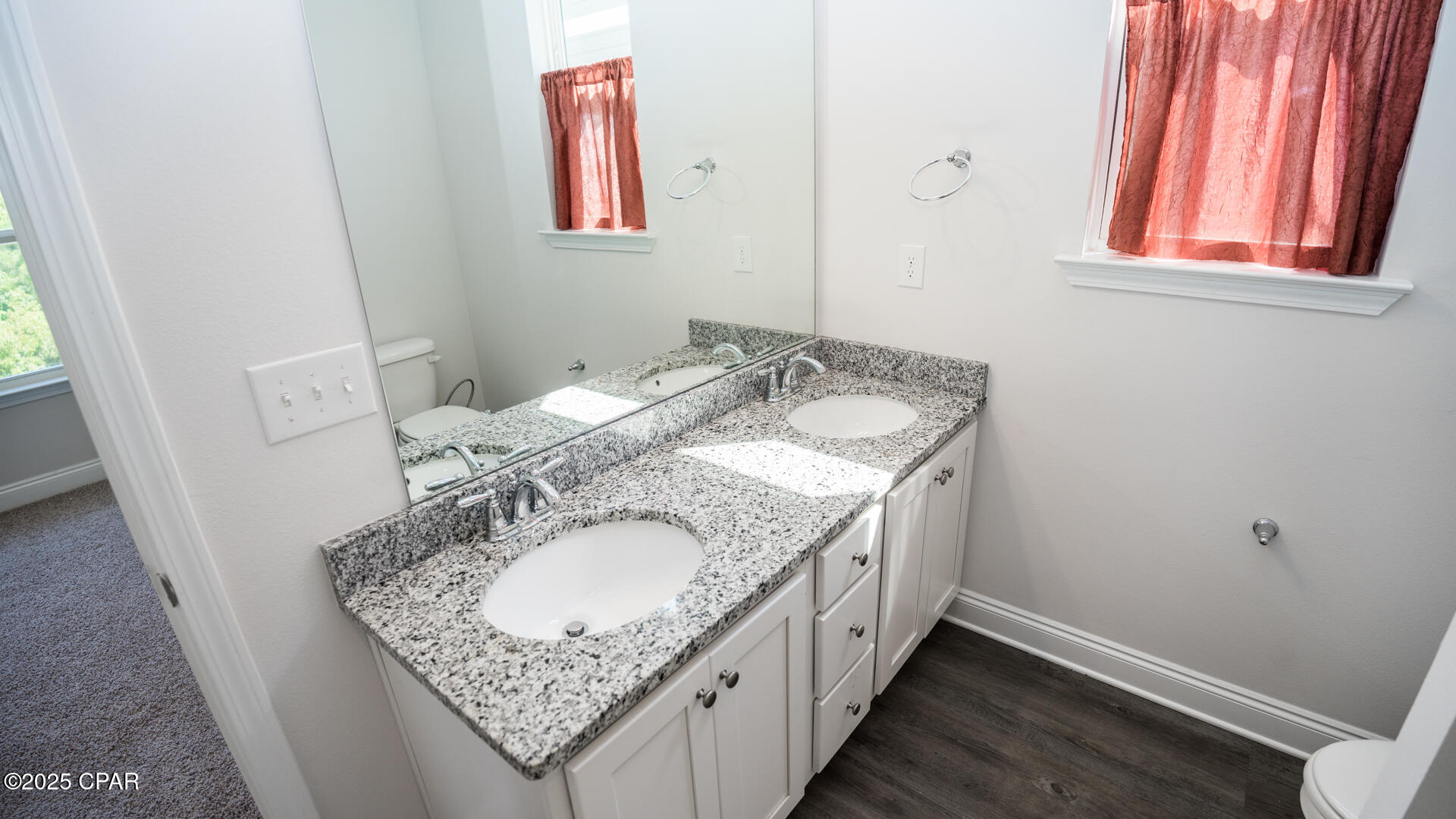 Panama City, Florida 32404, United States, 3 Bedrooms Bedrooms, ,3 BathroomsBathrooms,Residential,Active,137495