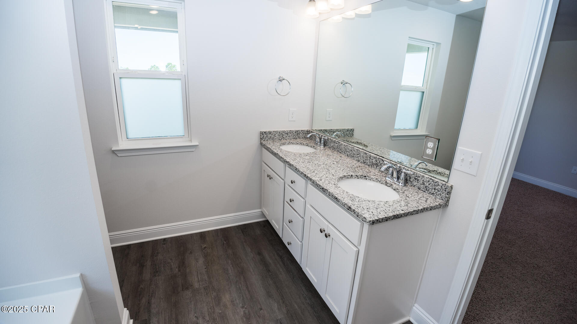 Panama City, Florida 32404, United States, 3 Bedrooms Bedrooms, ,3 BathroomsBathrooms,Residential,Active,137495