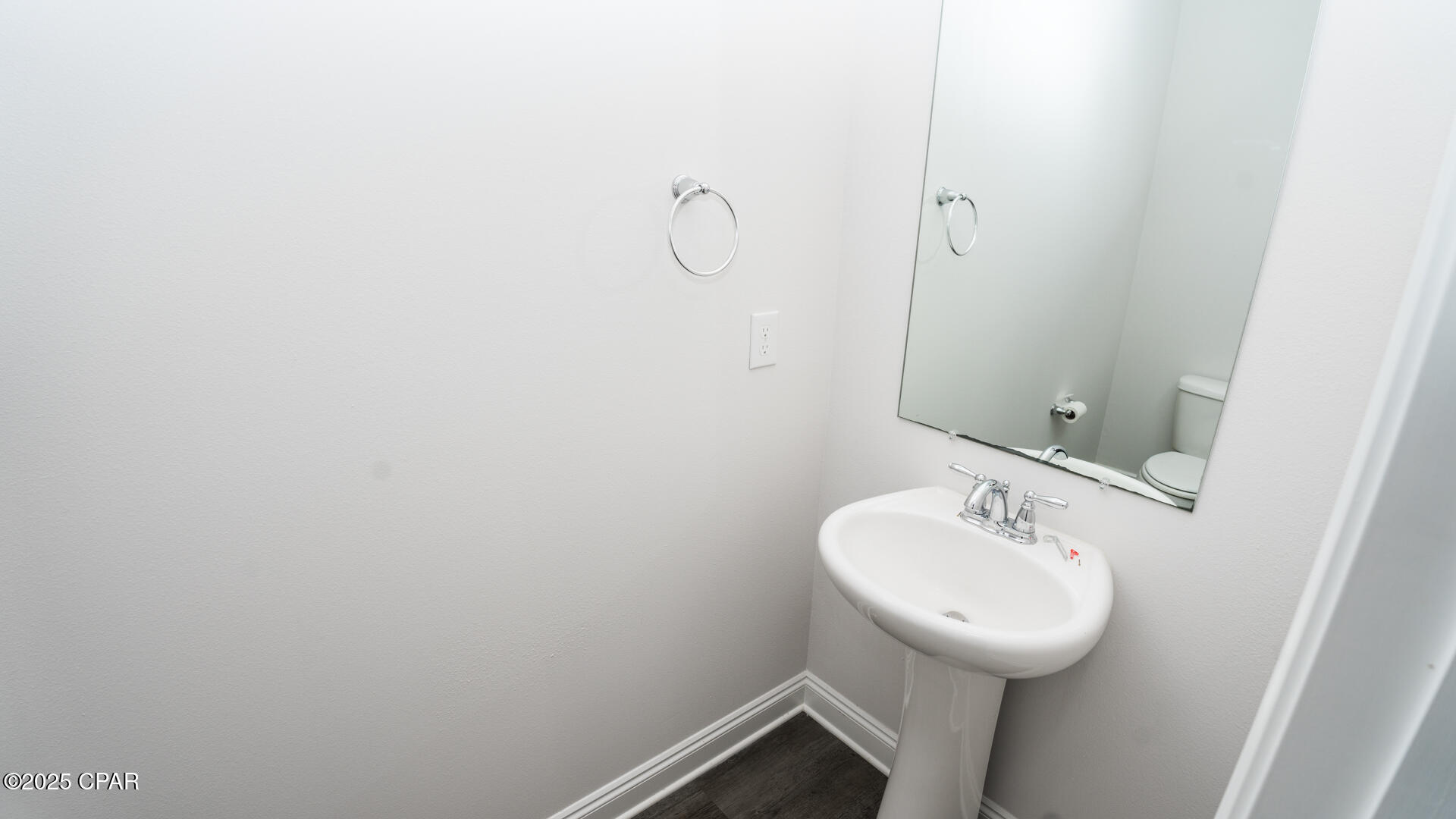 Panama City, Florida 32404, United States, 3 Bedrooms Bedrooms, ,3 BathroomsBathrooms,Residential,Active,137495