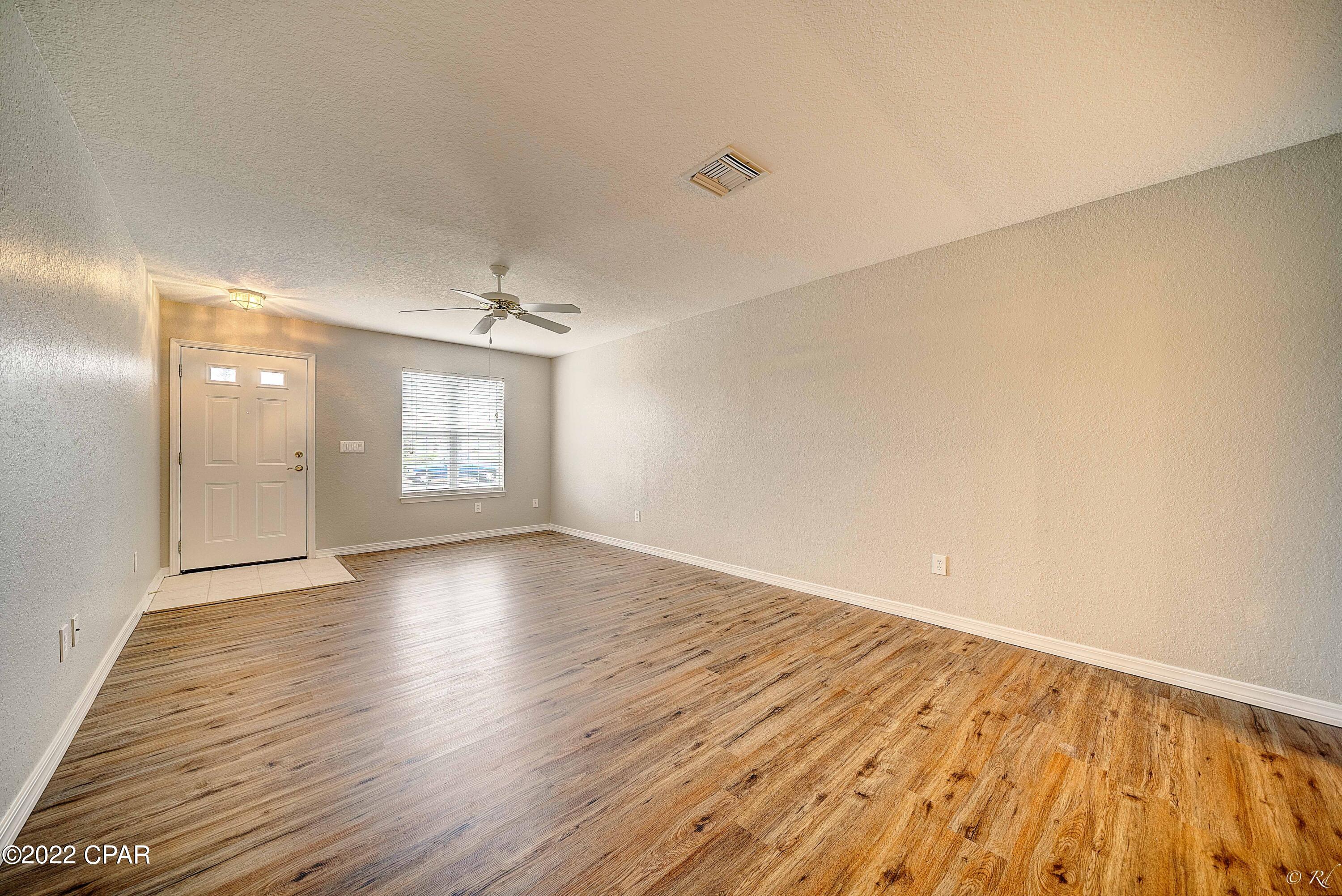 Hammocks Phase VII - Residential Lease