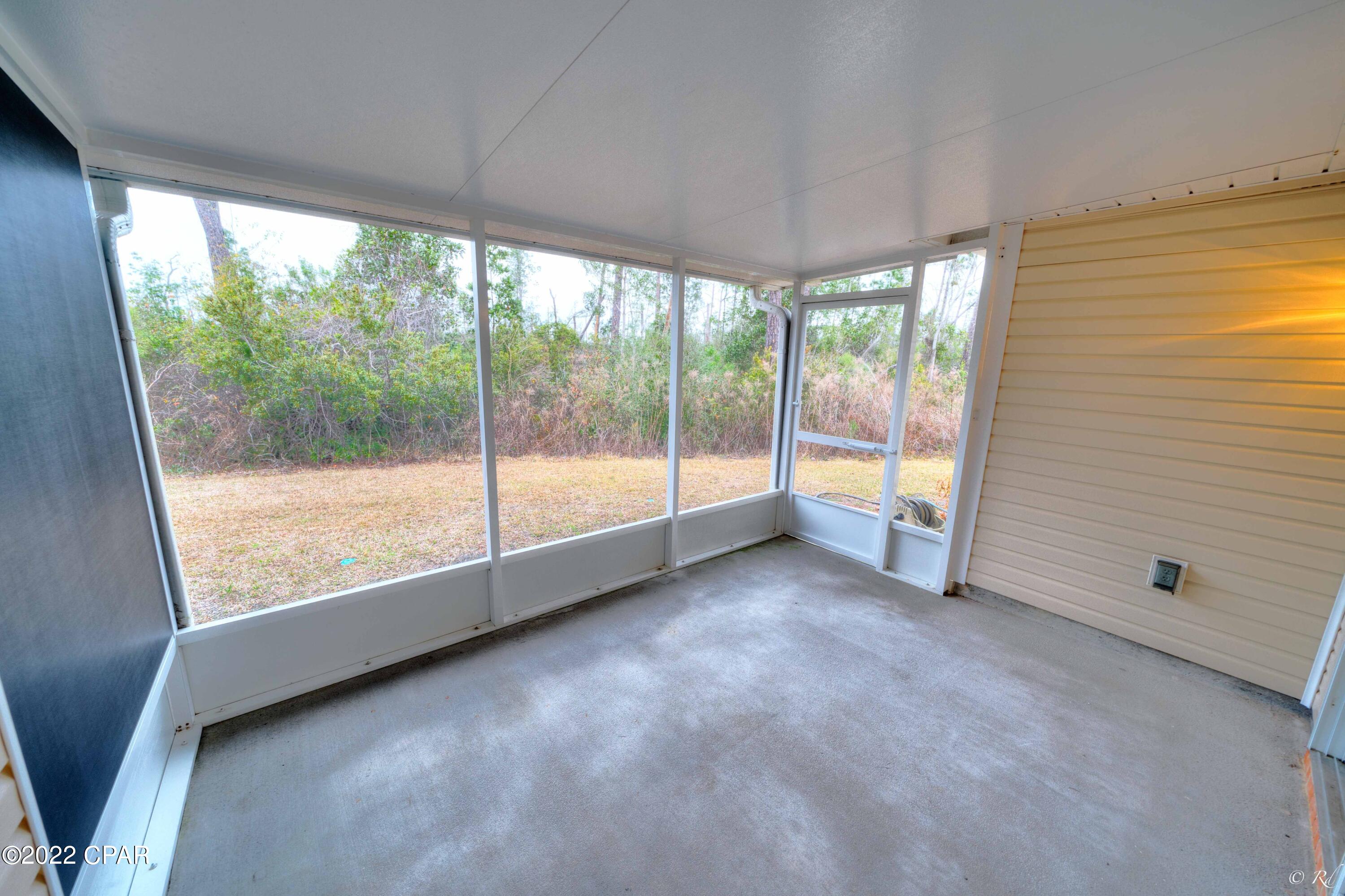 Hammocks Phase VII - Residential Lease