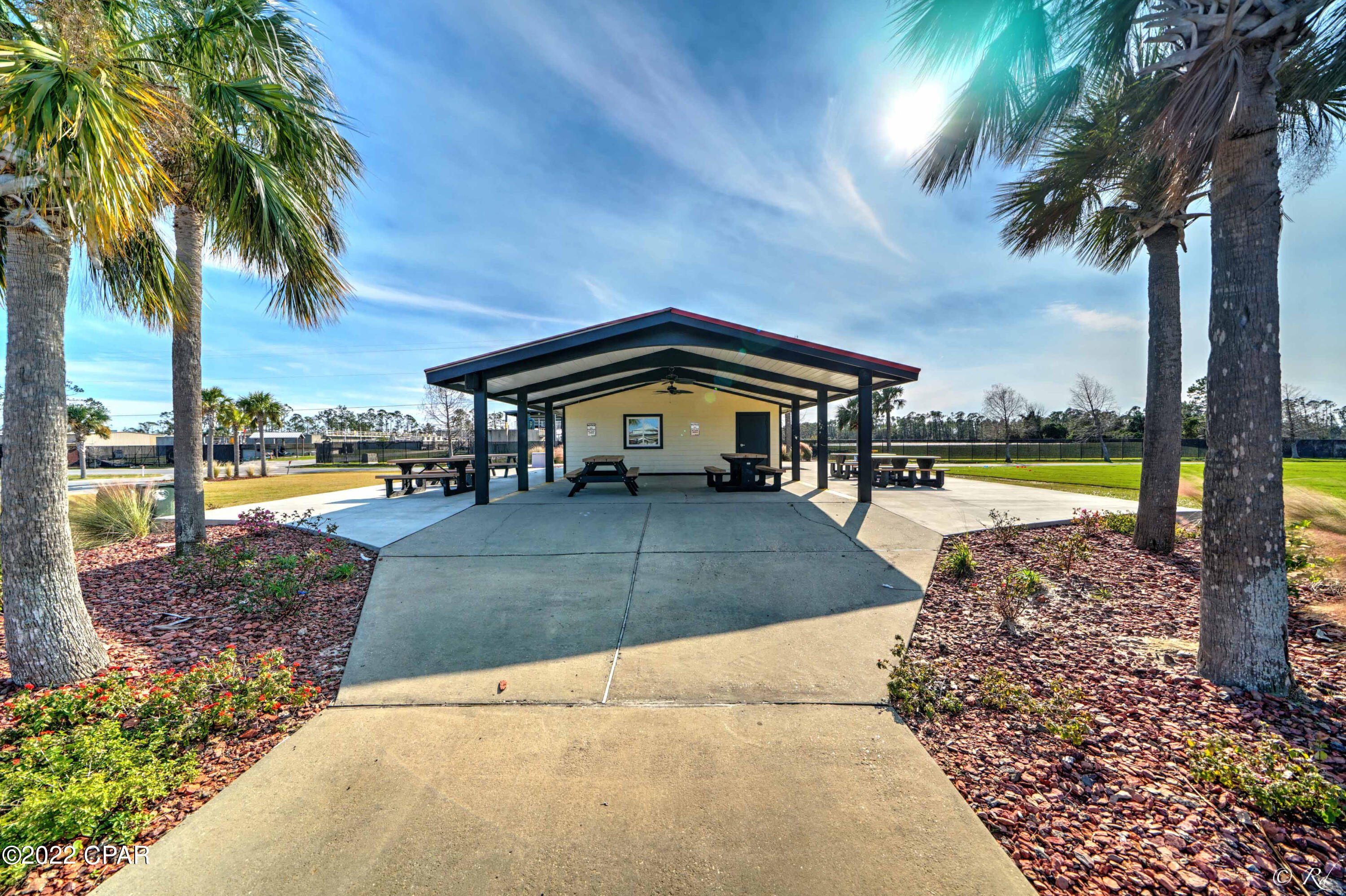 Hammocks Phase VII - Residential Lease
