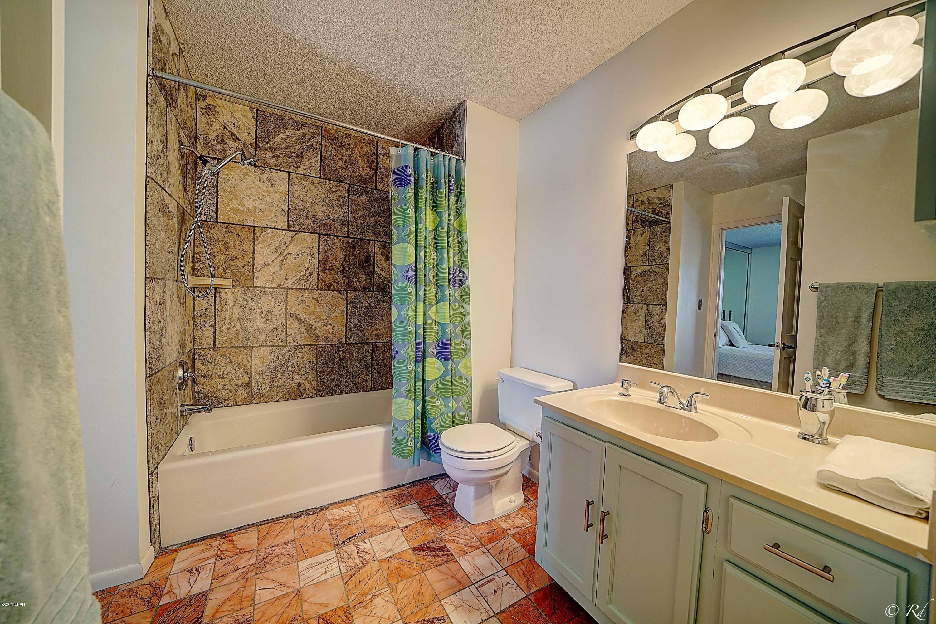 Emerald Shores Condo - Residential