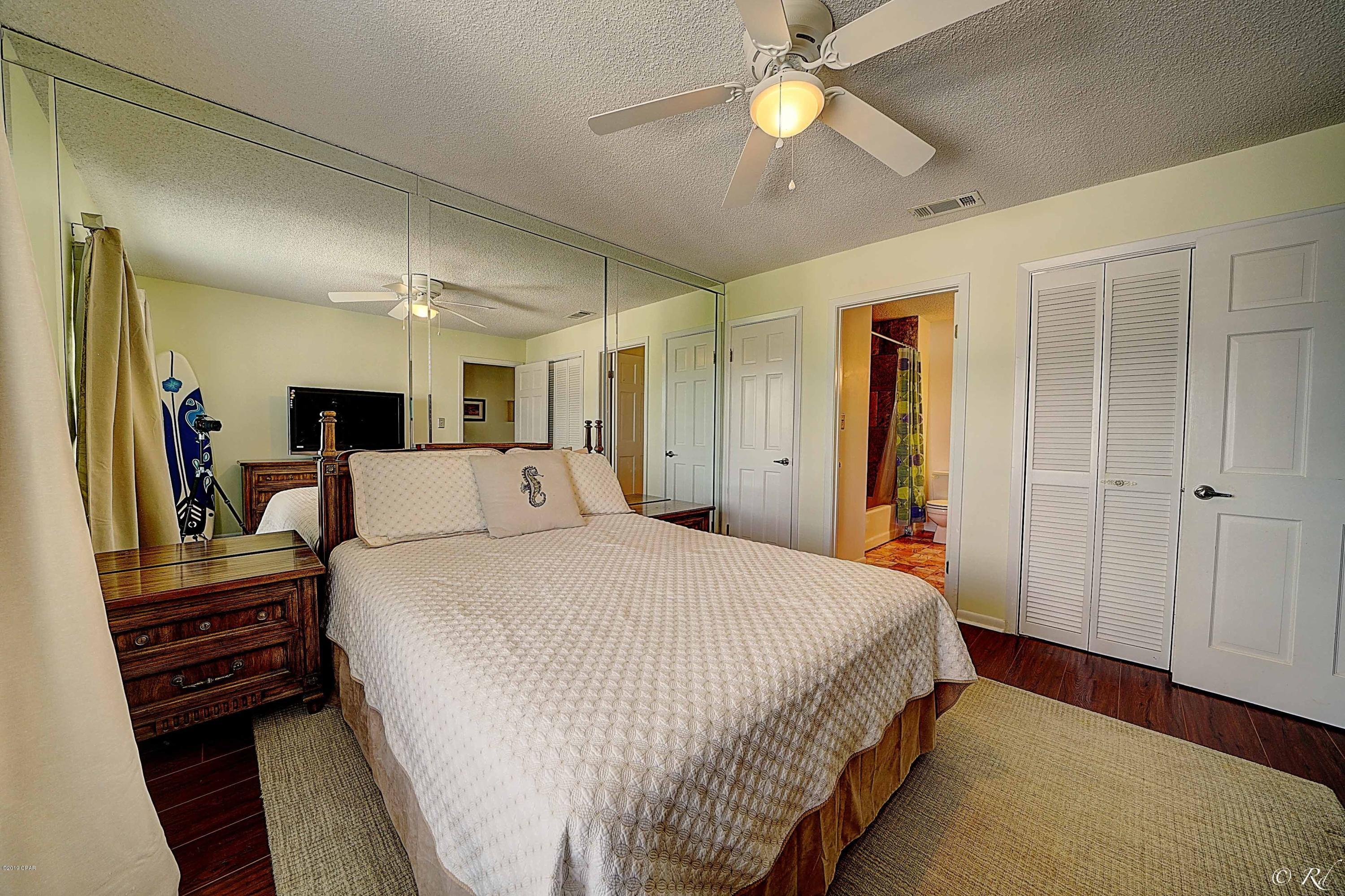 Emerald Shores Condo - Residential