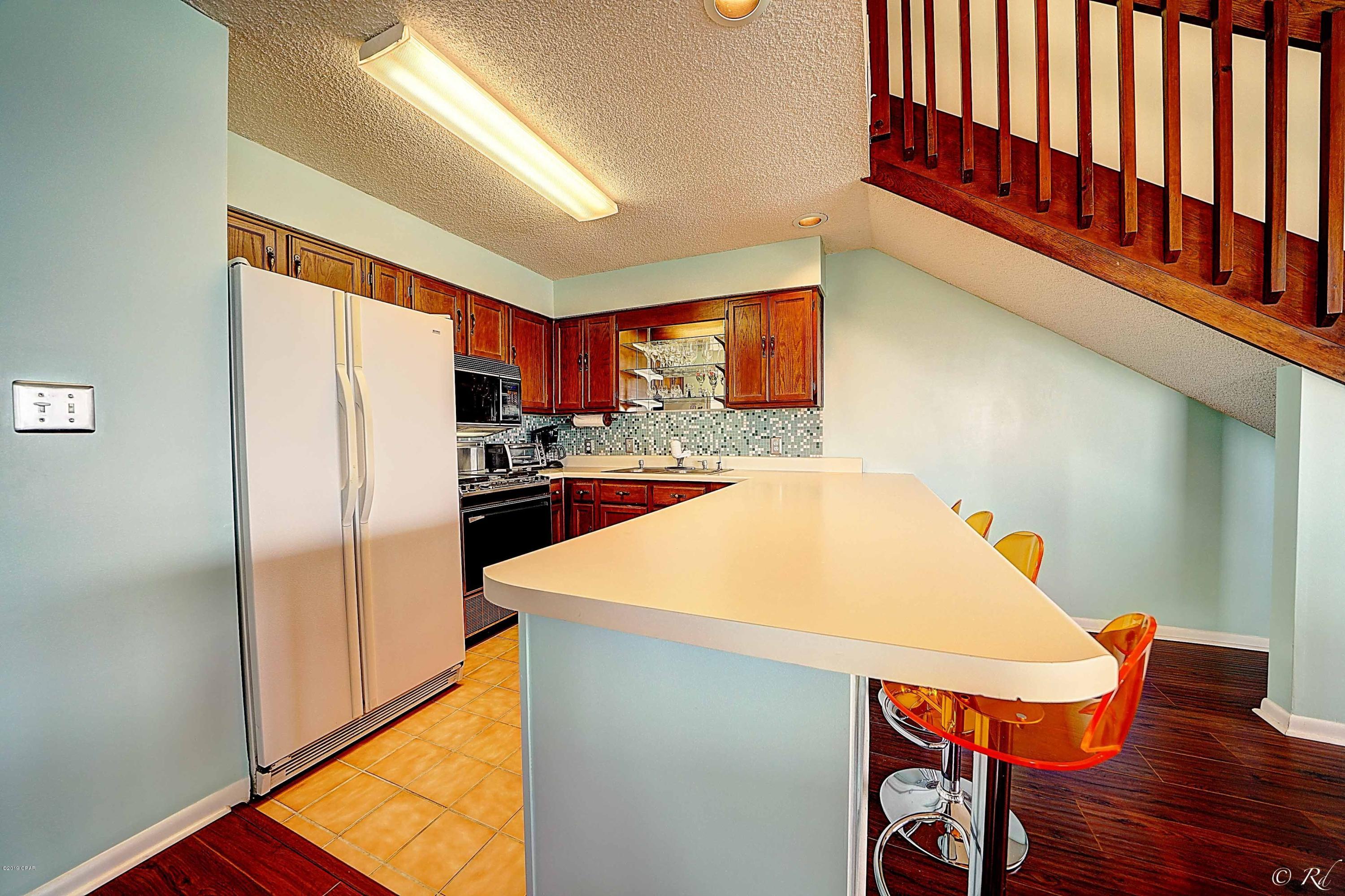 Emerald Shores Condo - Residential