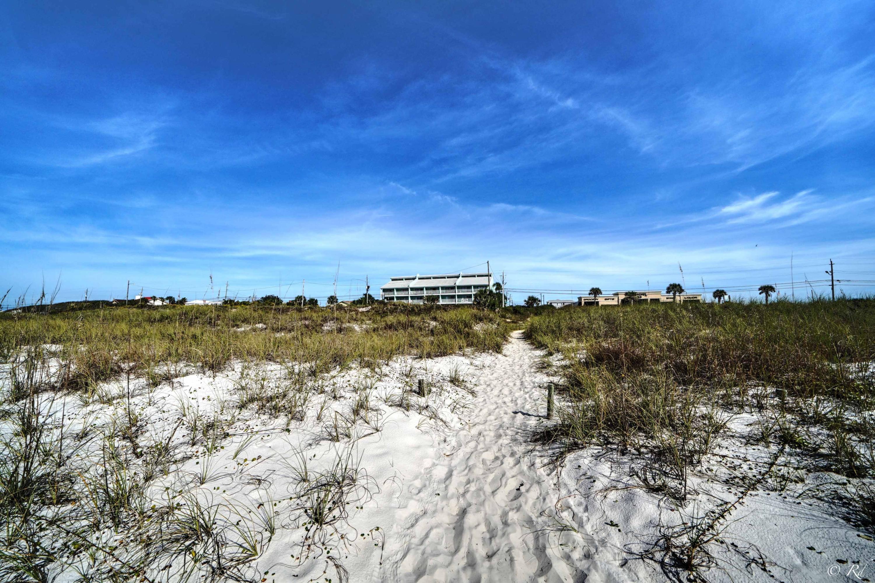 Emerald Shores Condo - Residential