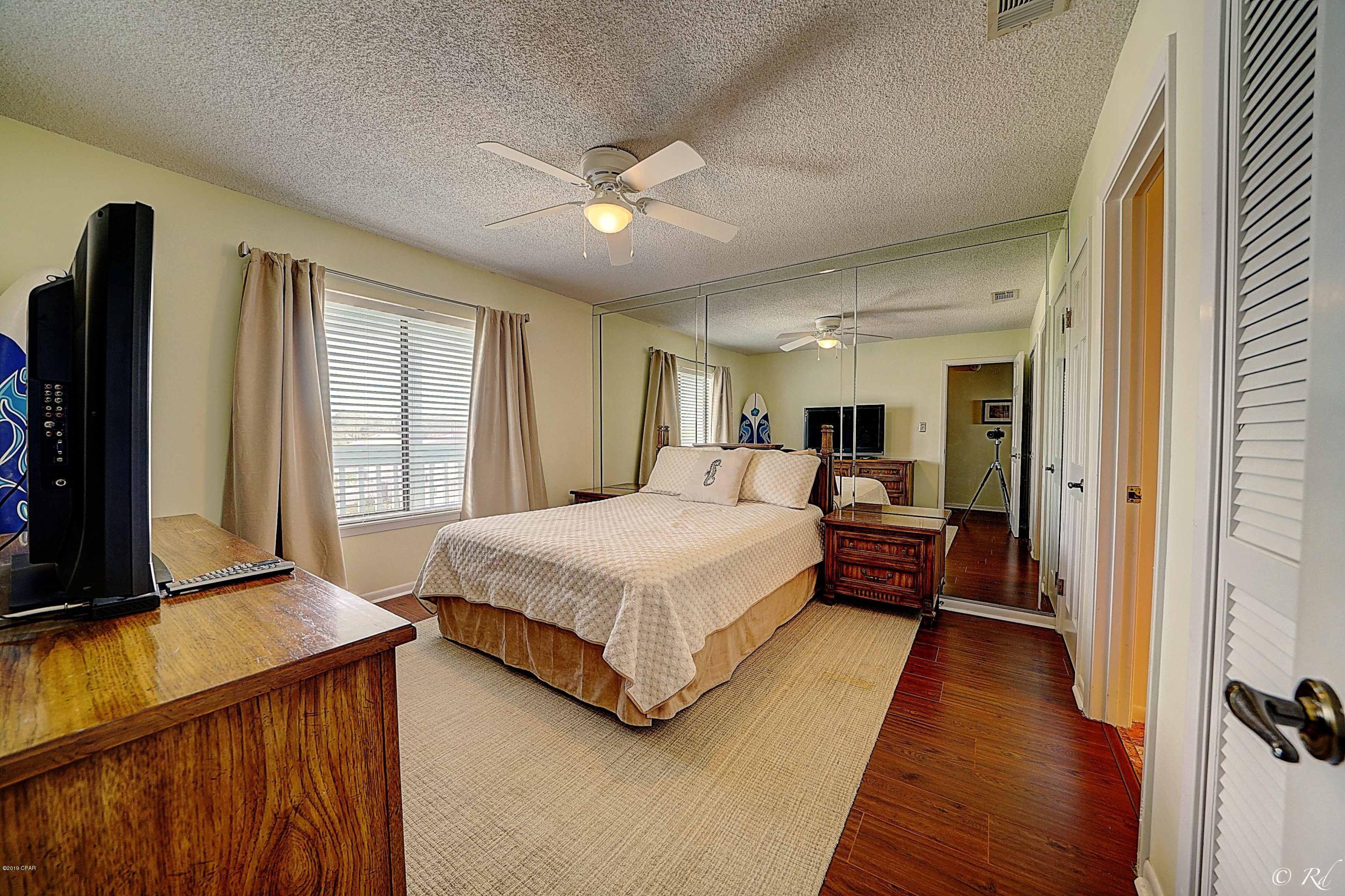 Emerald Shores Condo - Residential