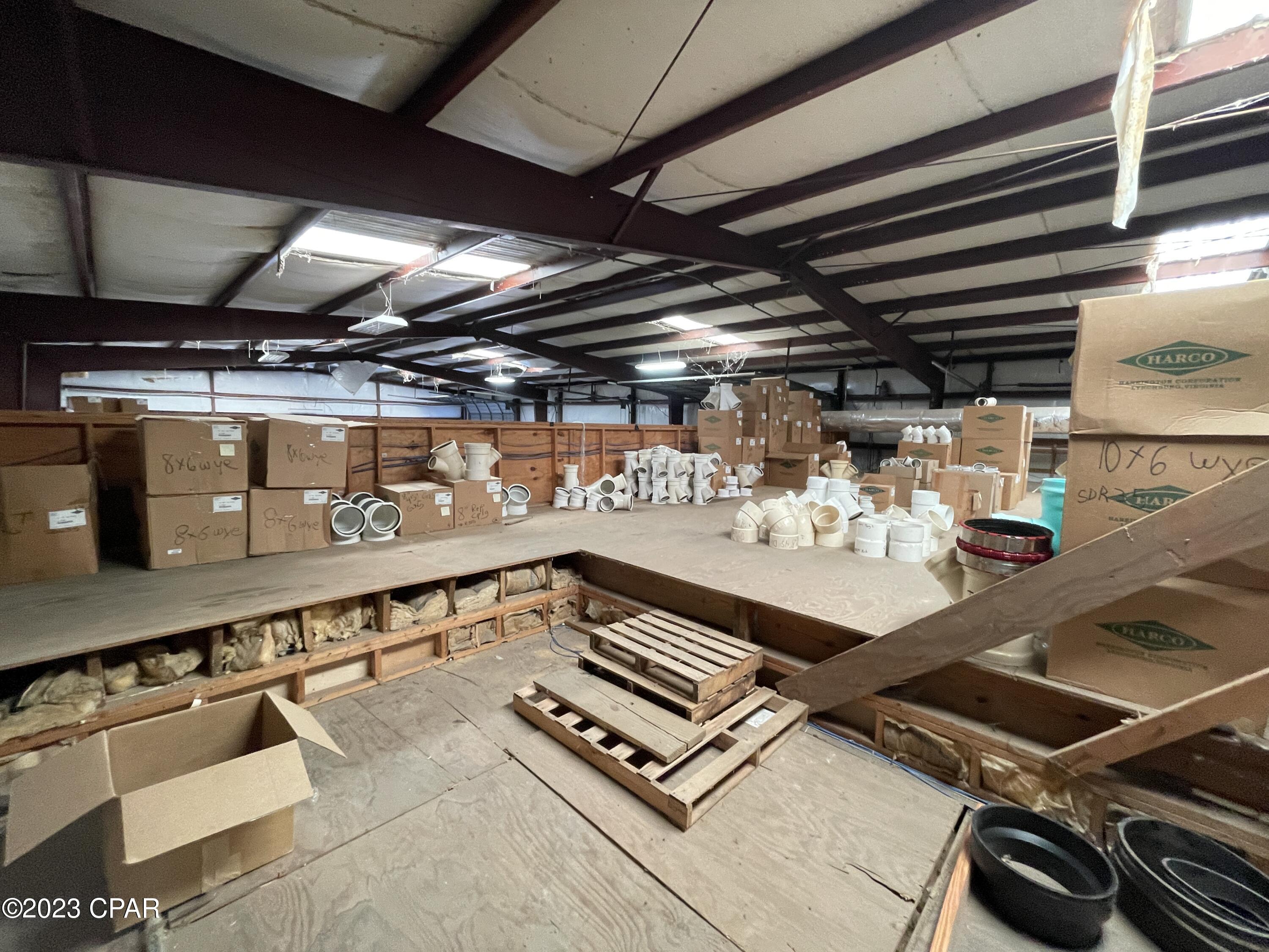 [No Recorded Subdiv] - Commercial Sale