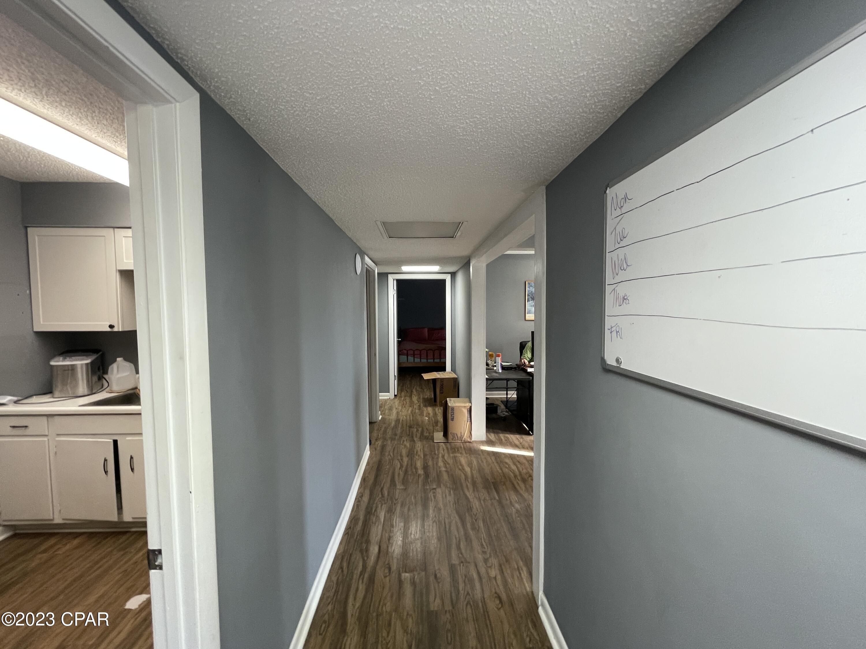 [No Recorded Subdiv] - Commercial Sale