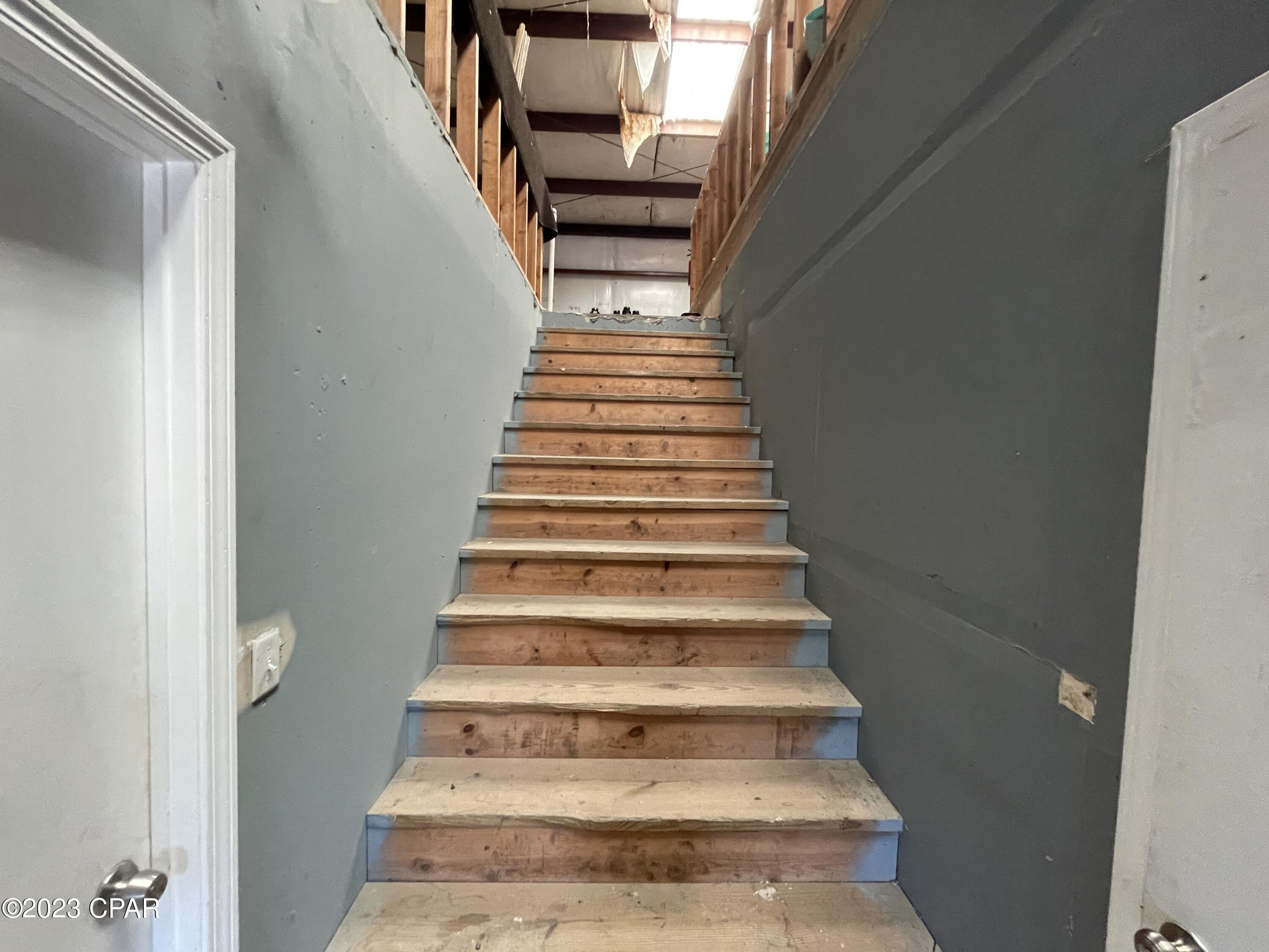 [No Recorded Subdiv] - Commercial Sale