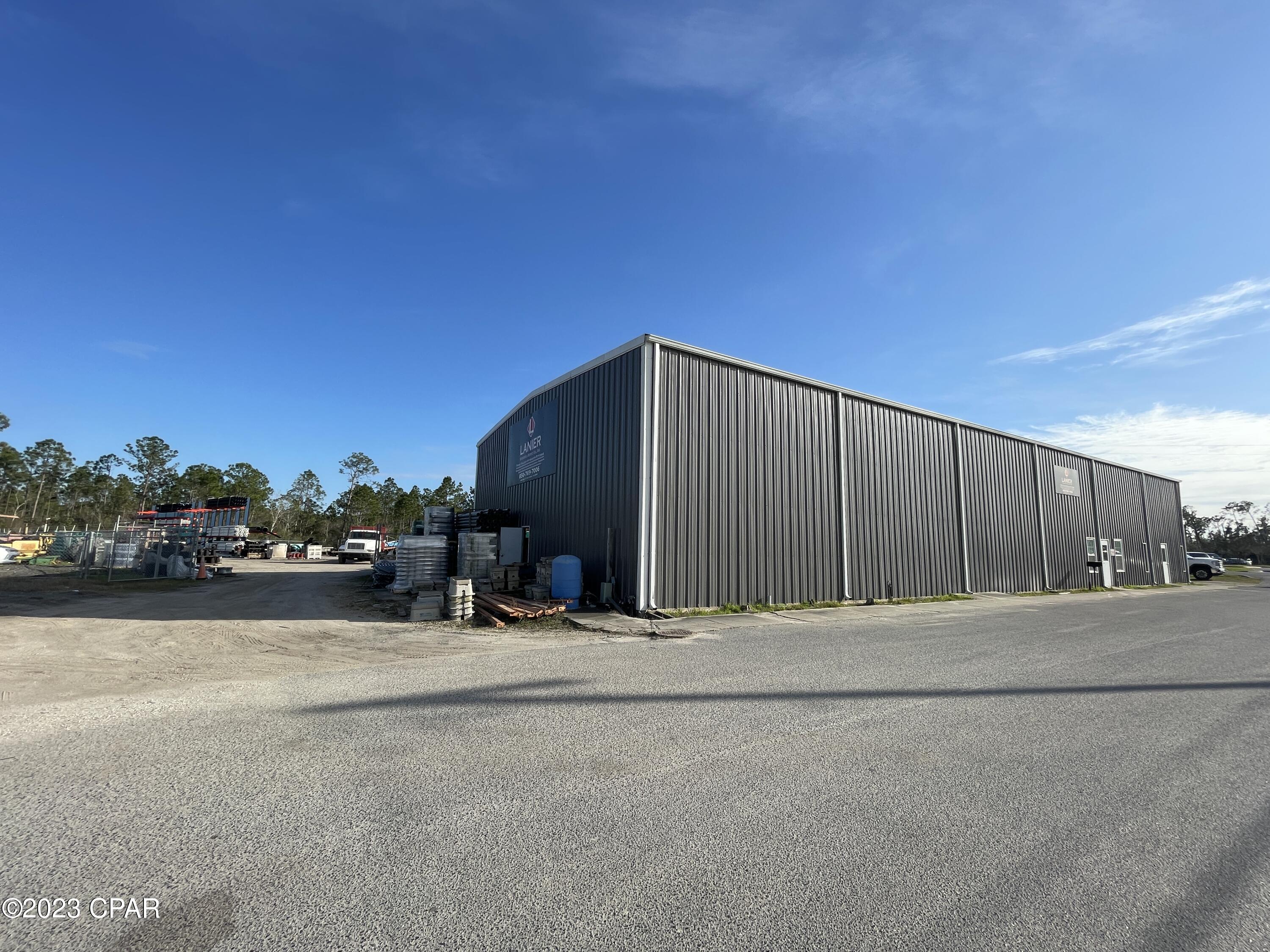 [No Recorded Subdiv] - Commercial Sale