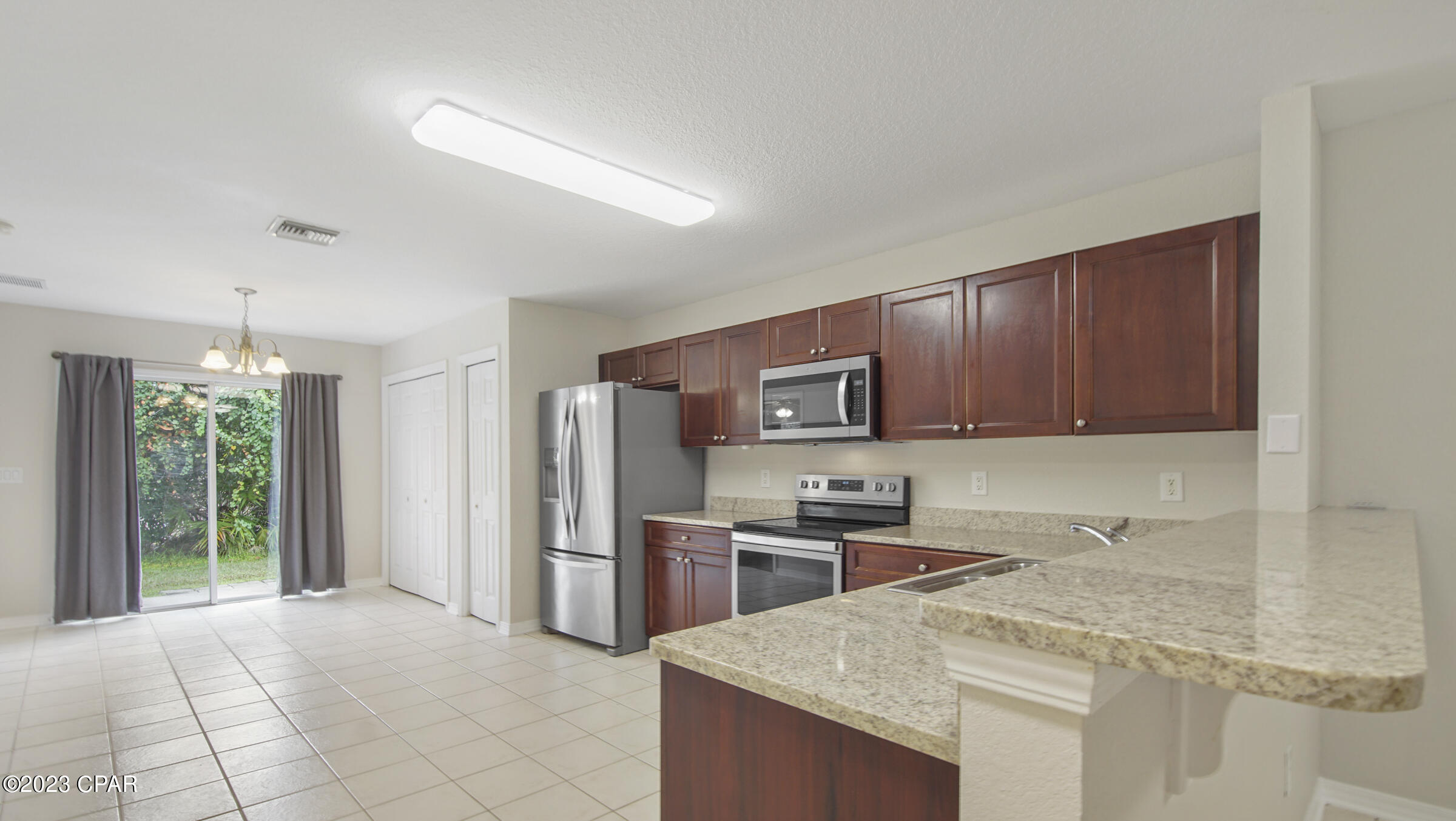 Palmetto Trace - Residential Lease