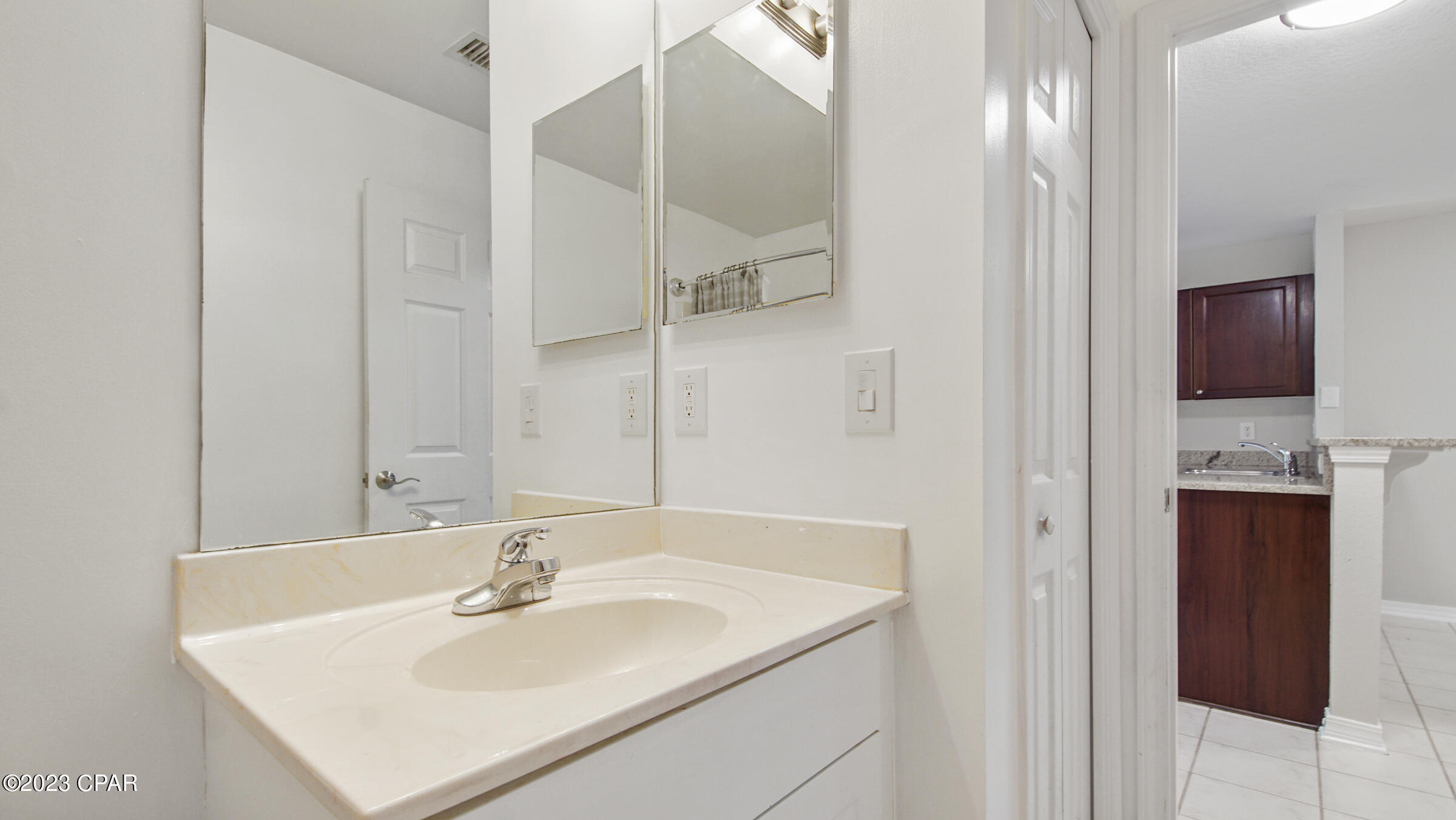 Palmetto Trace - Residential Lease