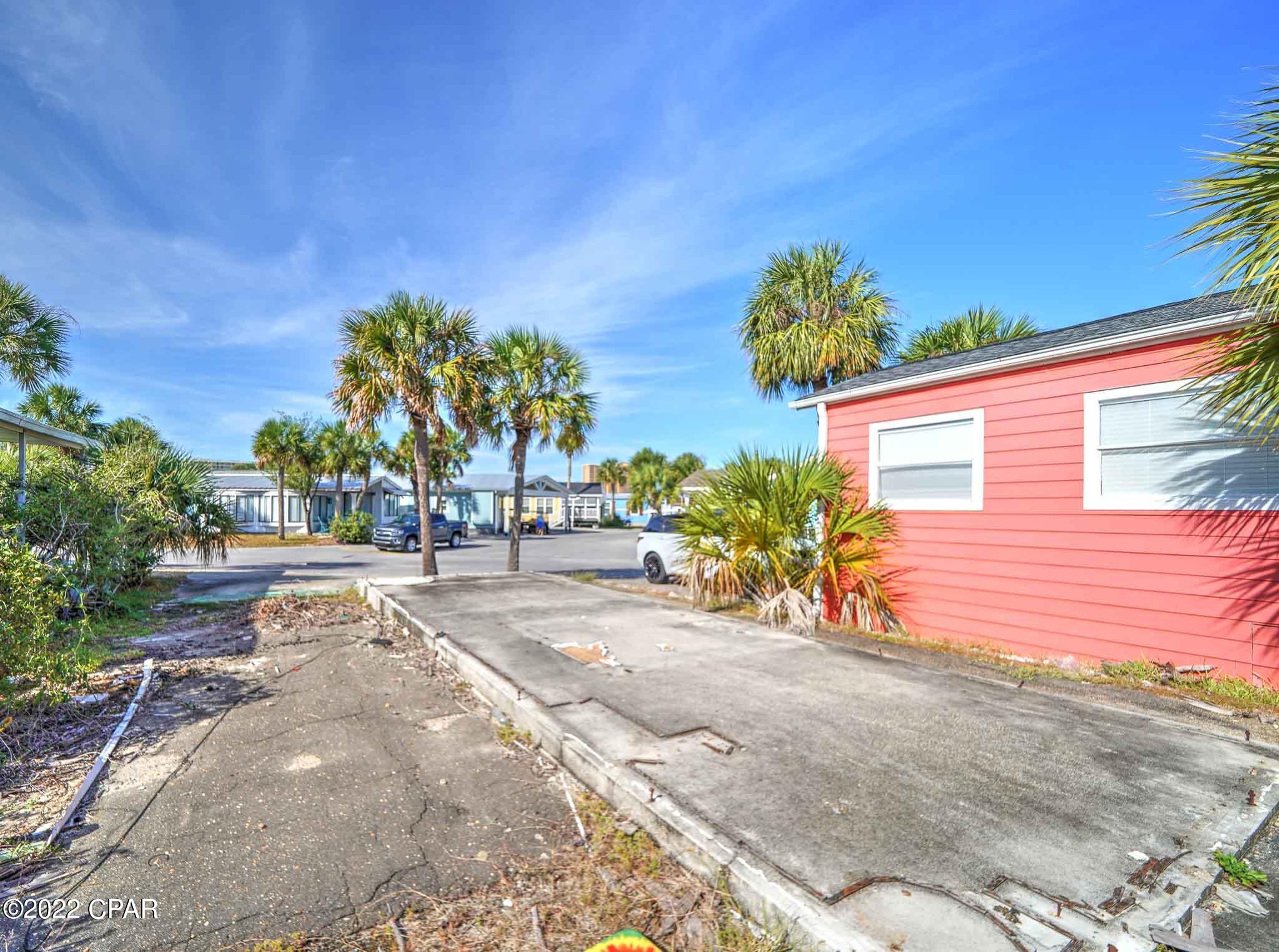 Venture Out Travel Trail - Land