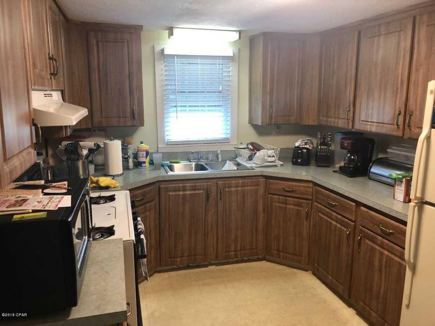 Cute 3 bedroom home in the heart of Panama City. This home has a newer metal roof. This beautiful home sits on a very nice landscaped lot just minutes to everything.

Also there is a nice large workshop in the backyard that provides extra storage and work space. Call for your private showing today.