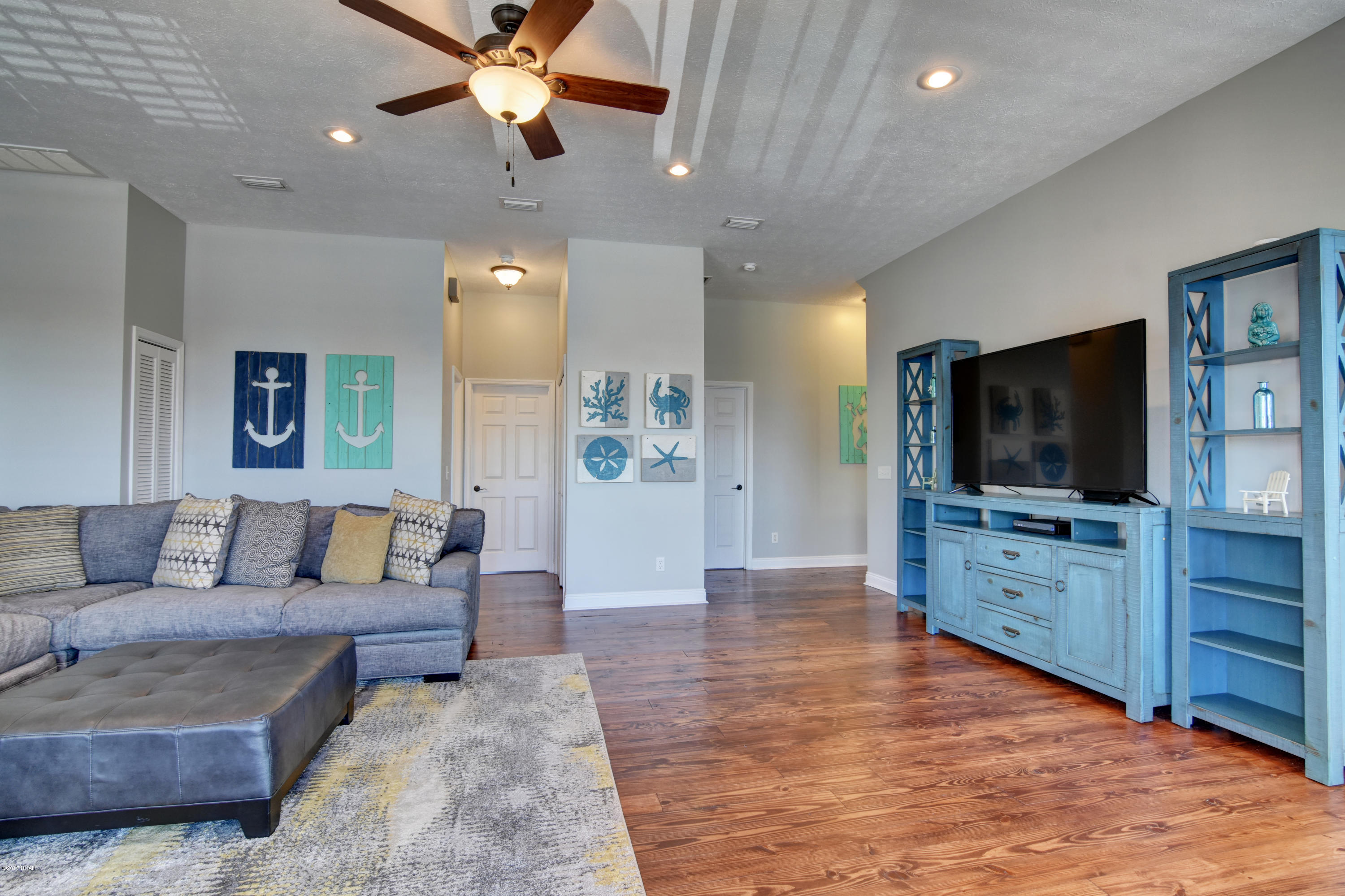 Riviera Beach Villas - Residential