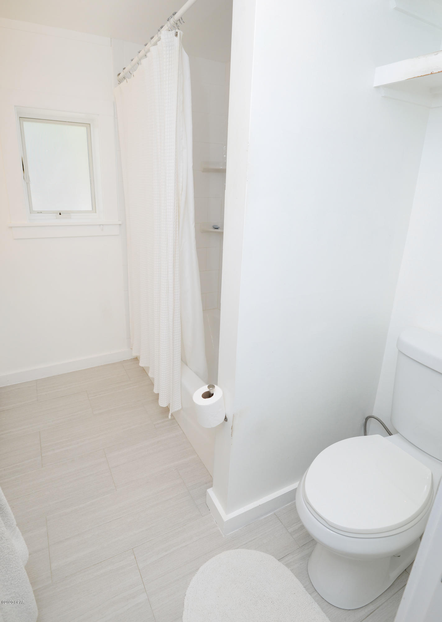 Laguna Beach Estates 7th Add - Residential