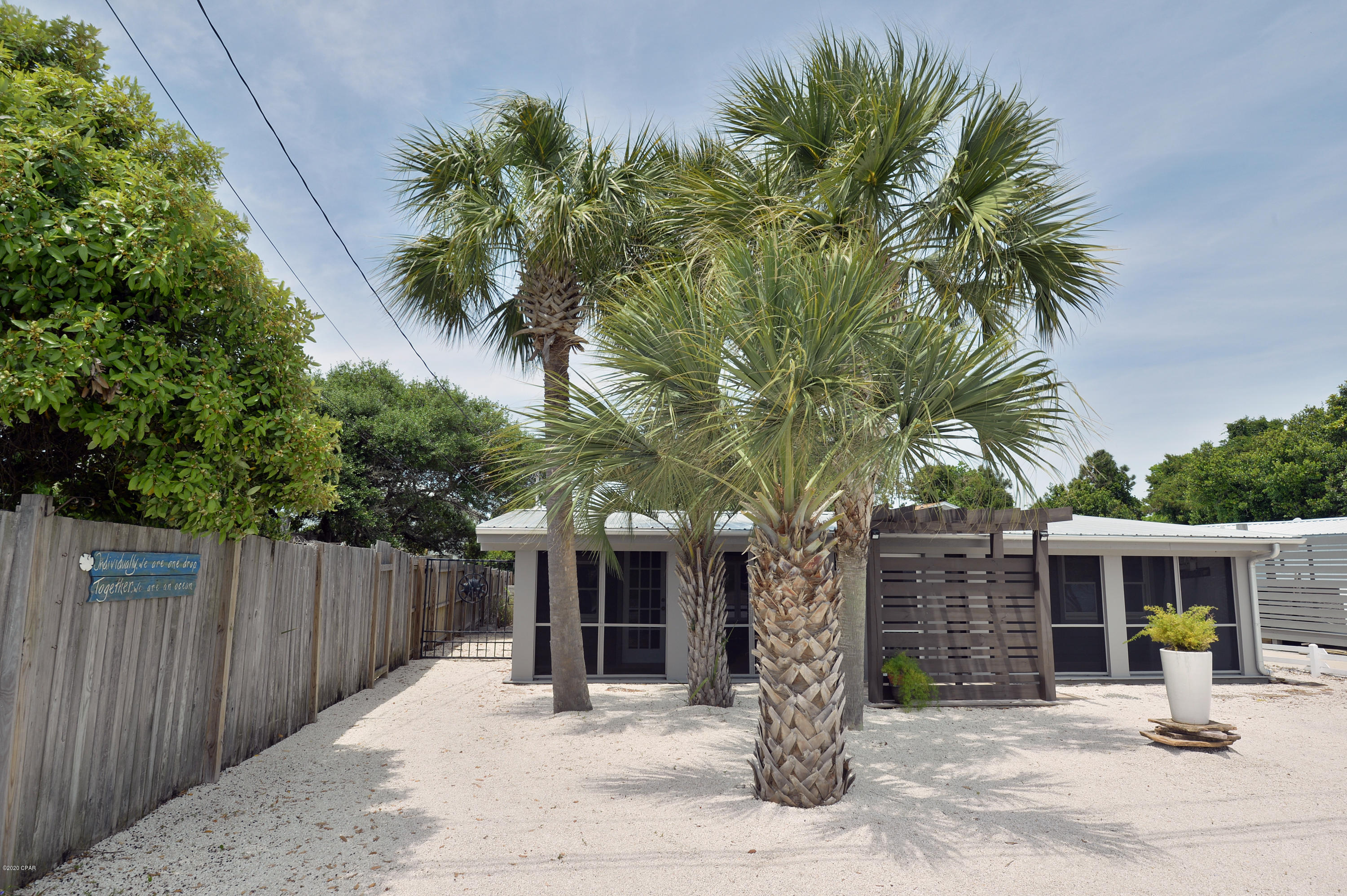 Laguna Beach Estates 7th Add - Residential