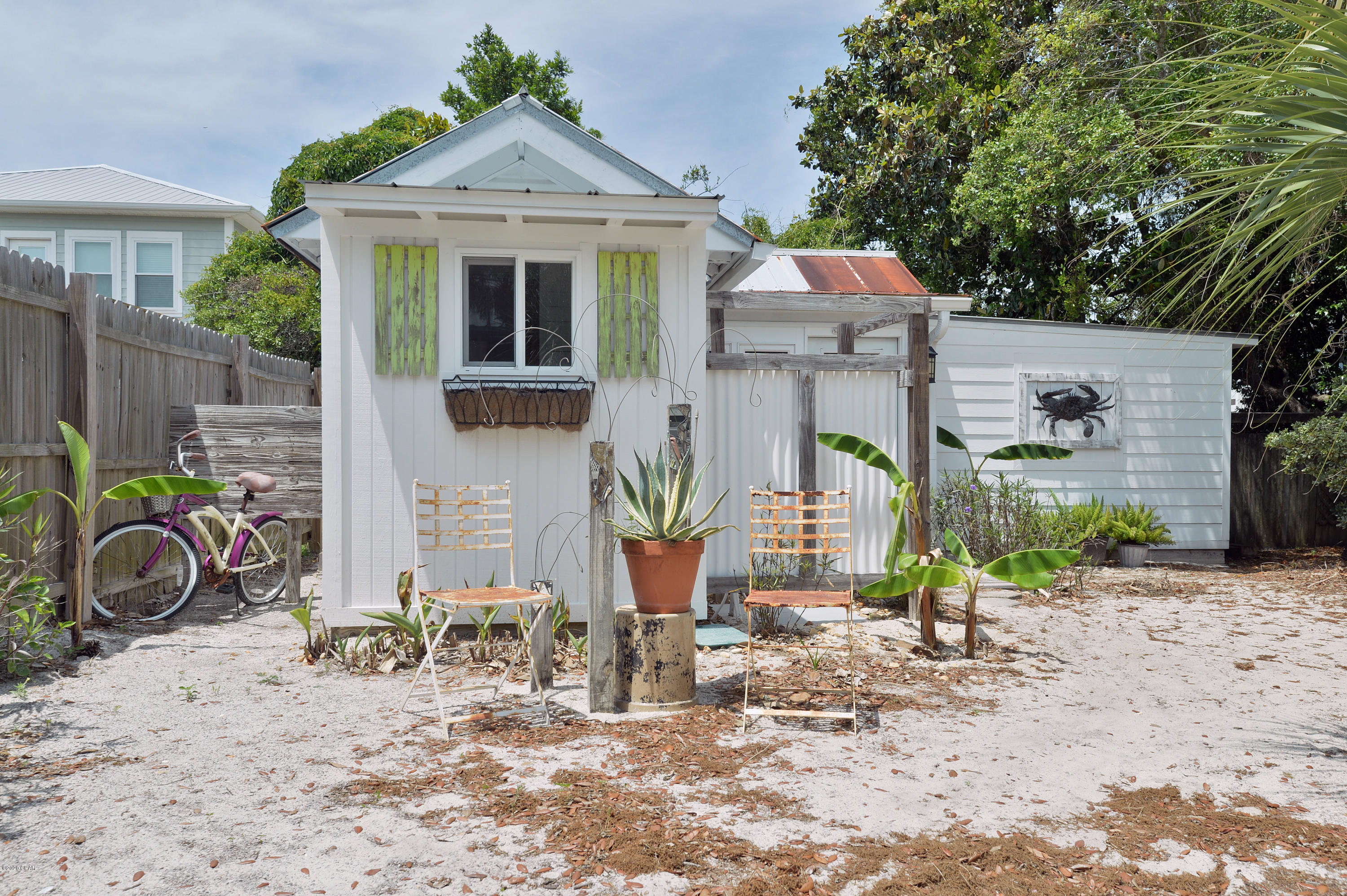 Laguna Beach Estates 7th Add - Residential