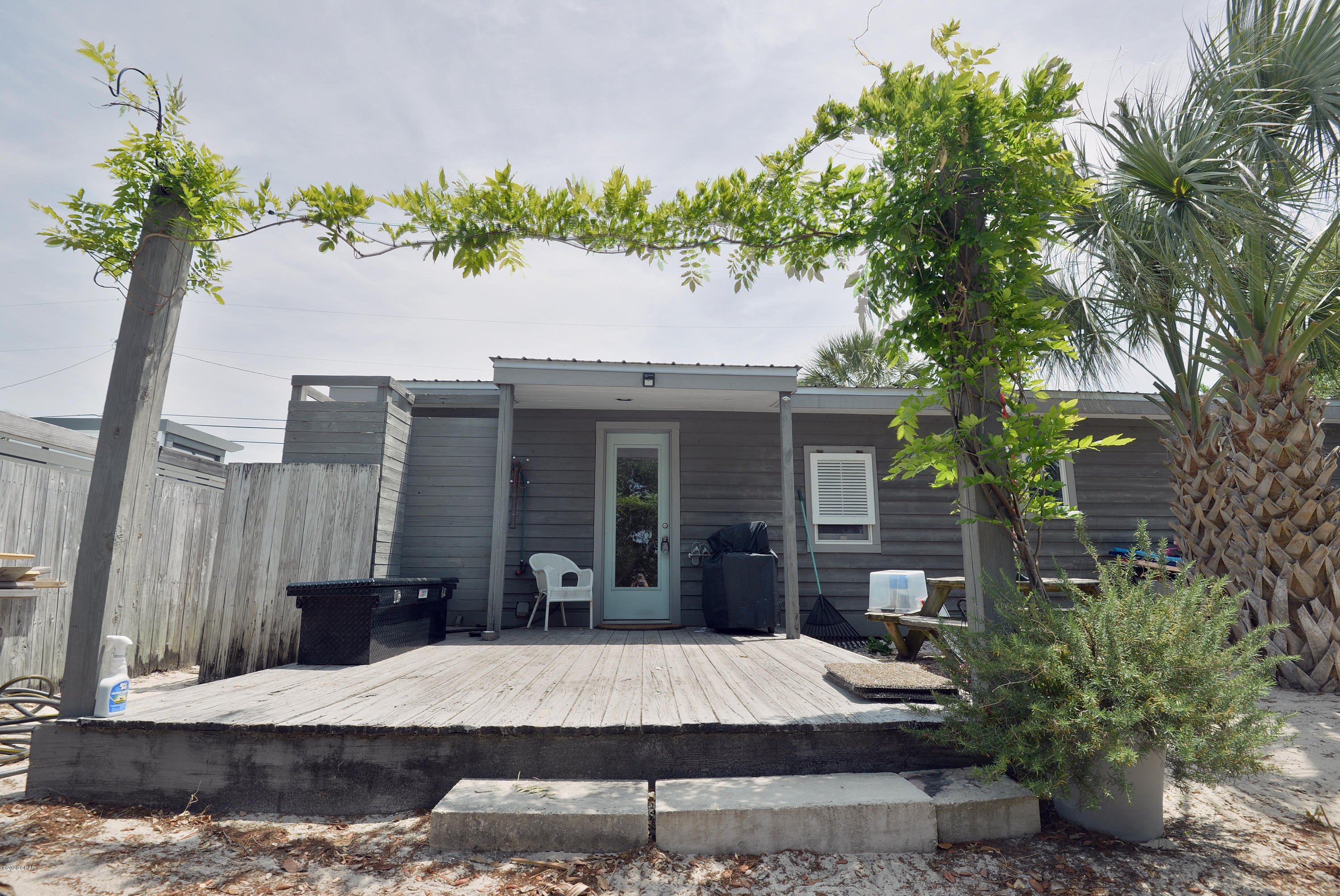 Laguna Beach Estates 7th Add - Residential