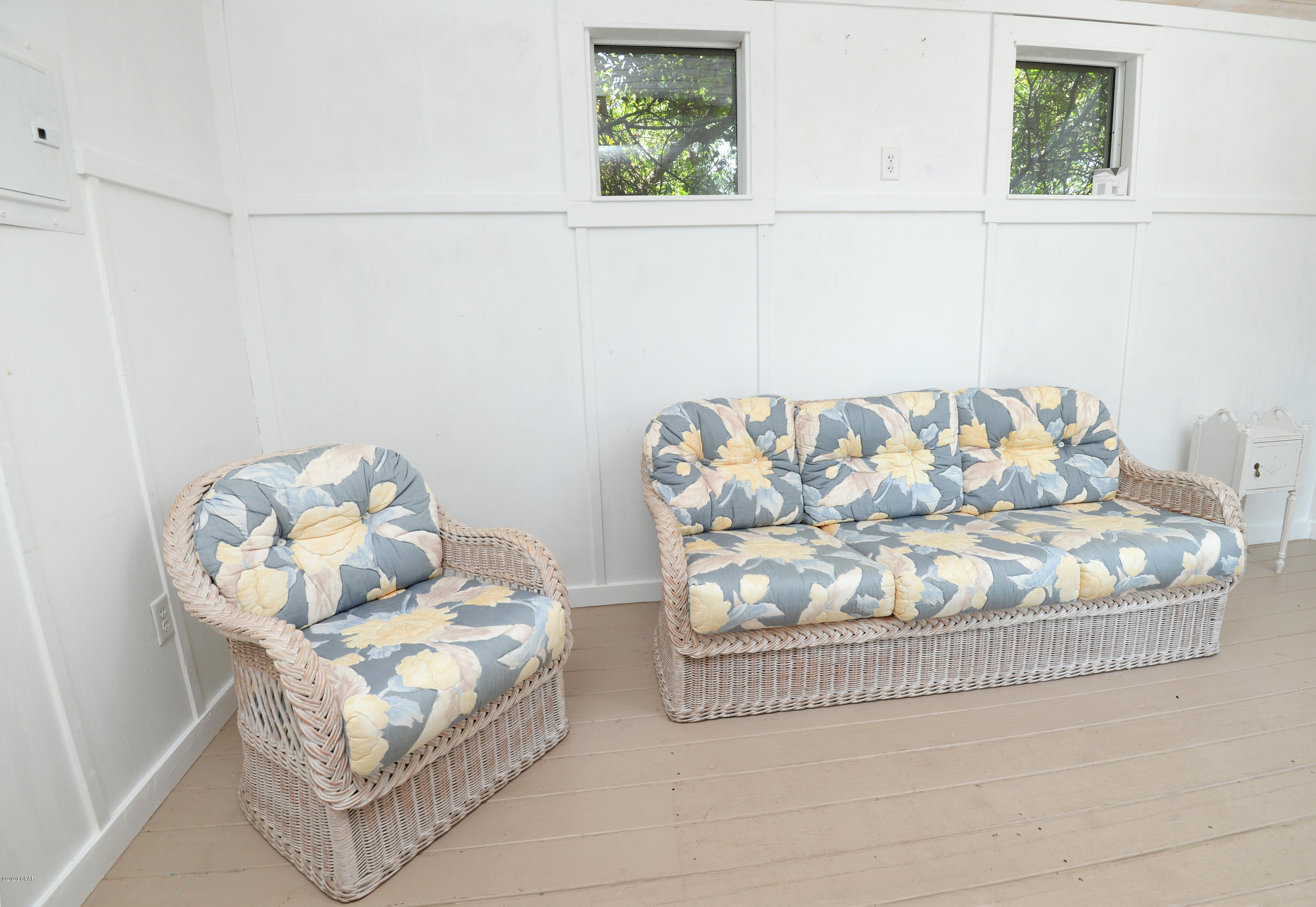 Laguna Beach Estates 7th Add - Residential