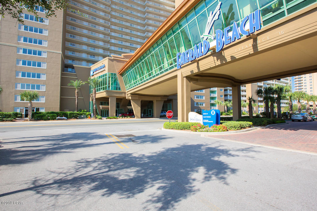 Emerald Beach Resort - Residential