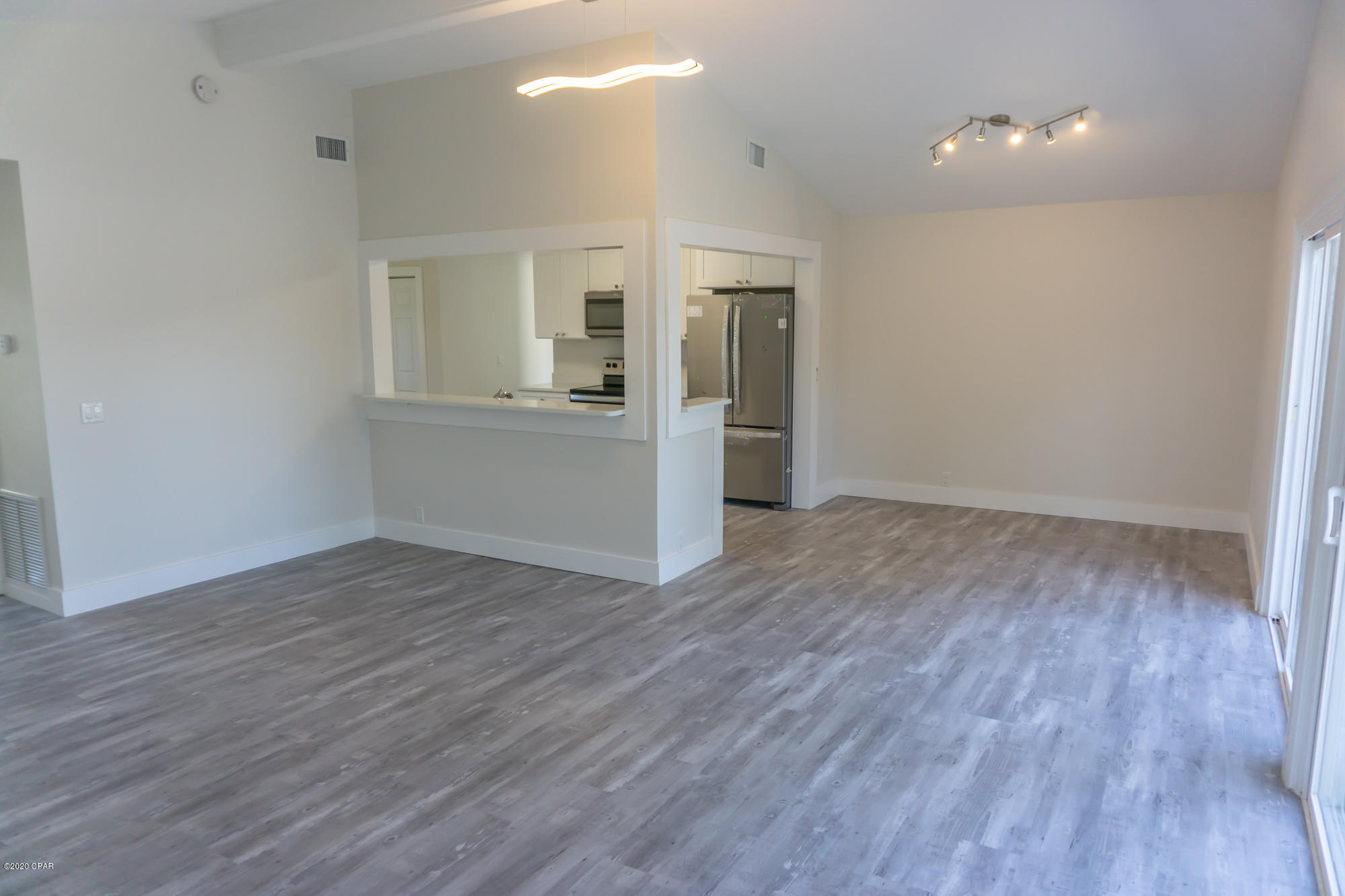 Woodlawn Unit 1 - Residential Lease