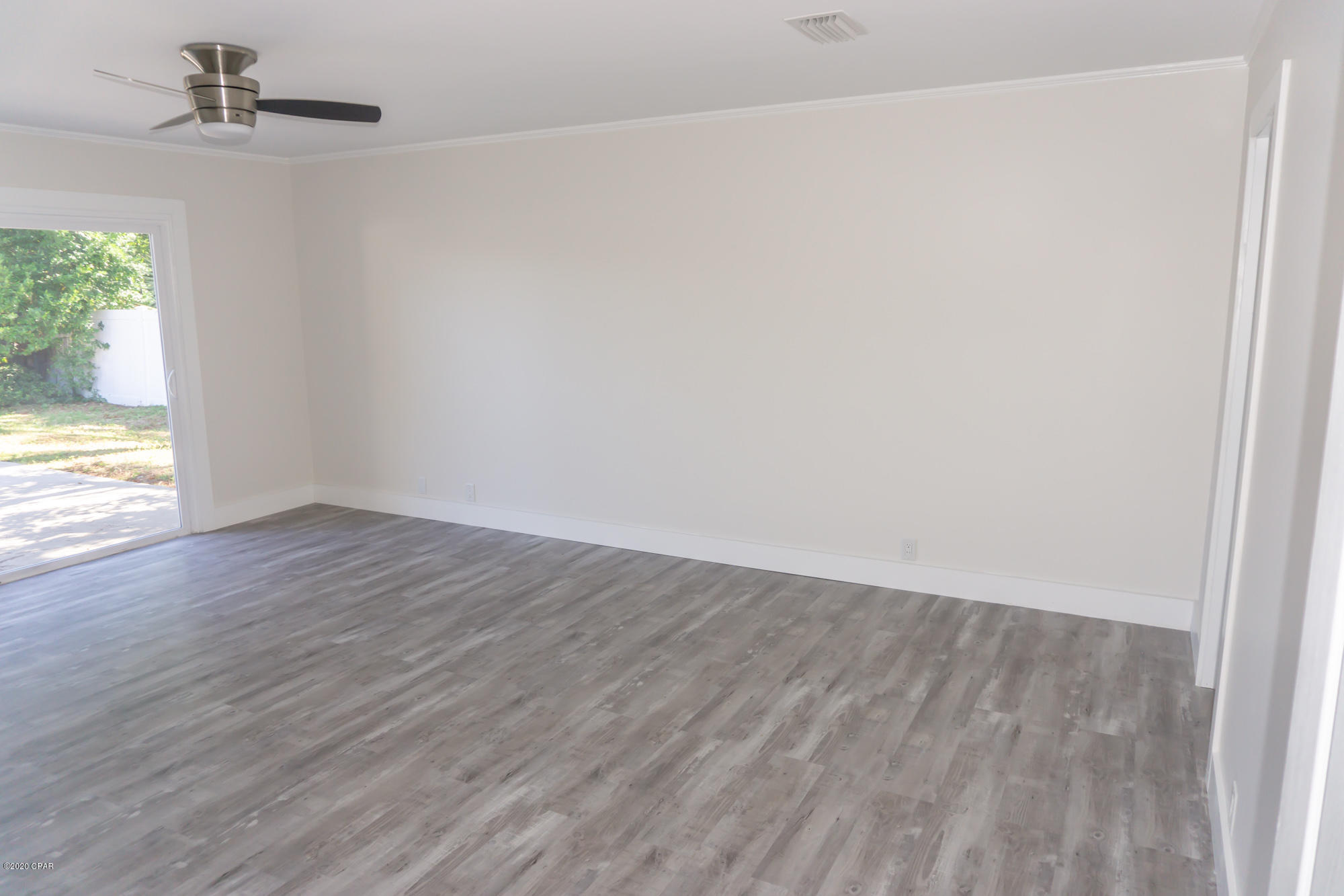 Woodlawn Unit 1 - Residential Lease