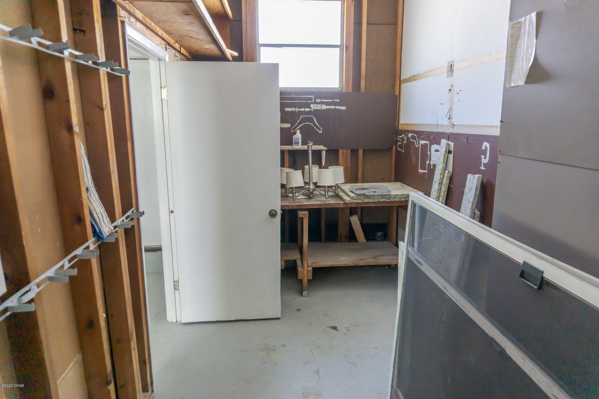 Woodlawn Unit 1 - Residential Lease