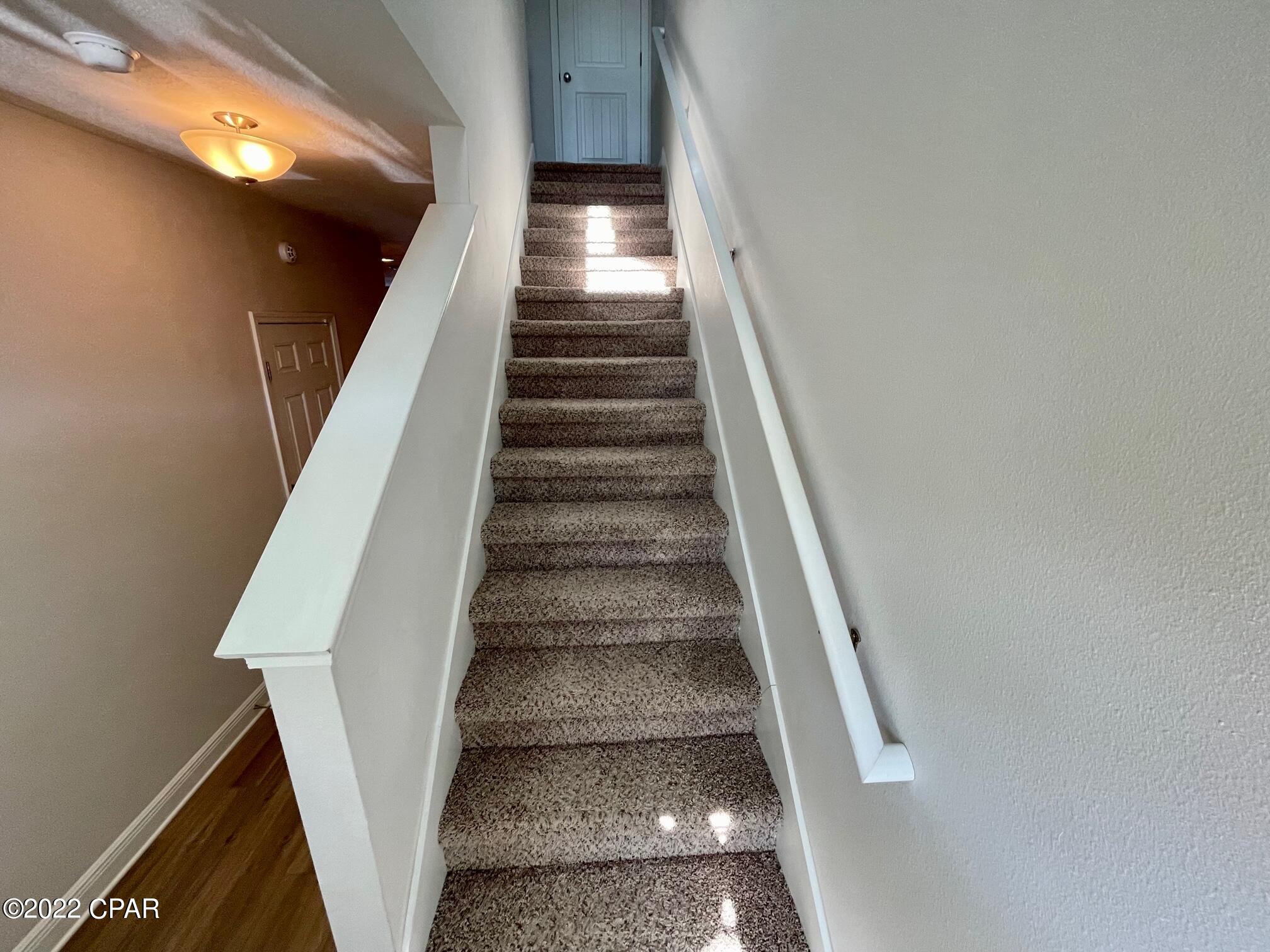 Hathaway Townhomes - Residential Lease