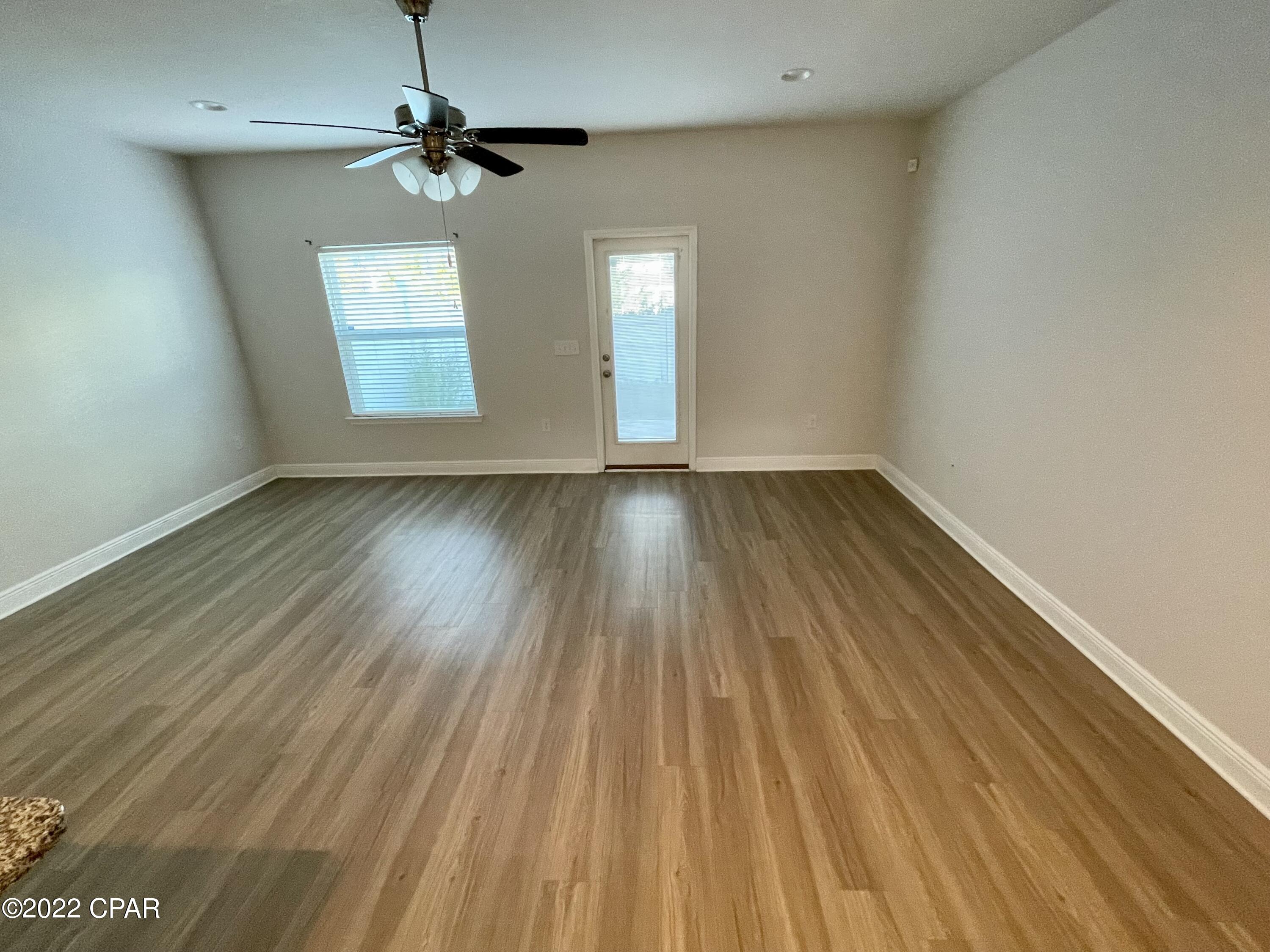 Hathaway Townhomes - Residential Lease