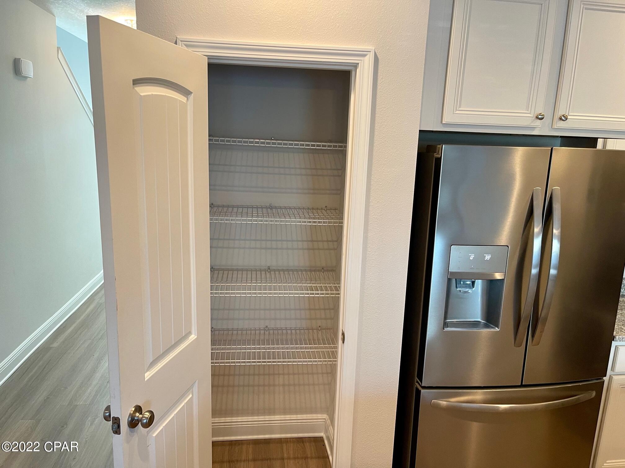 Hathaway Townhomes - Residential Lease