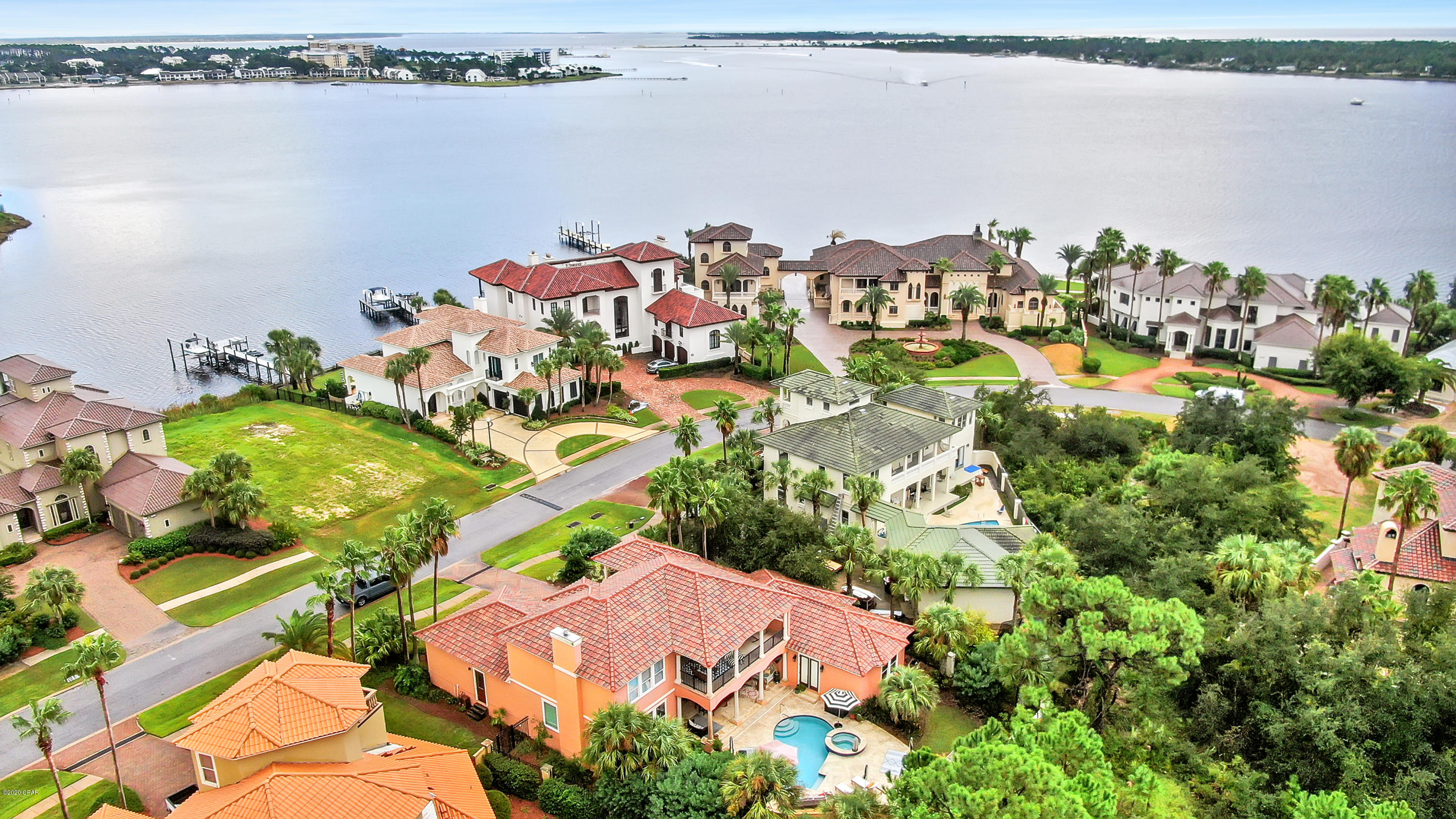 Finisterre - Residential