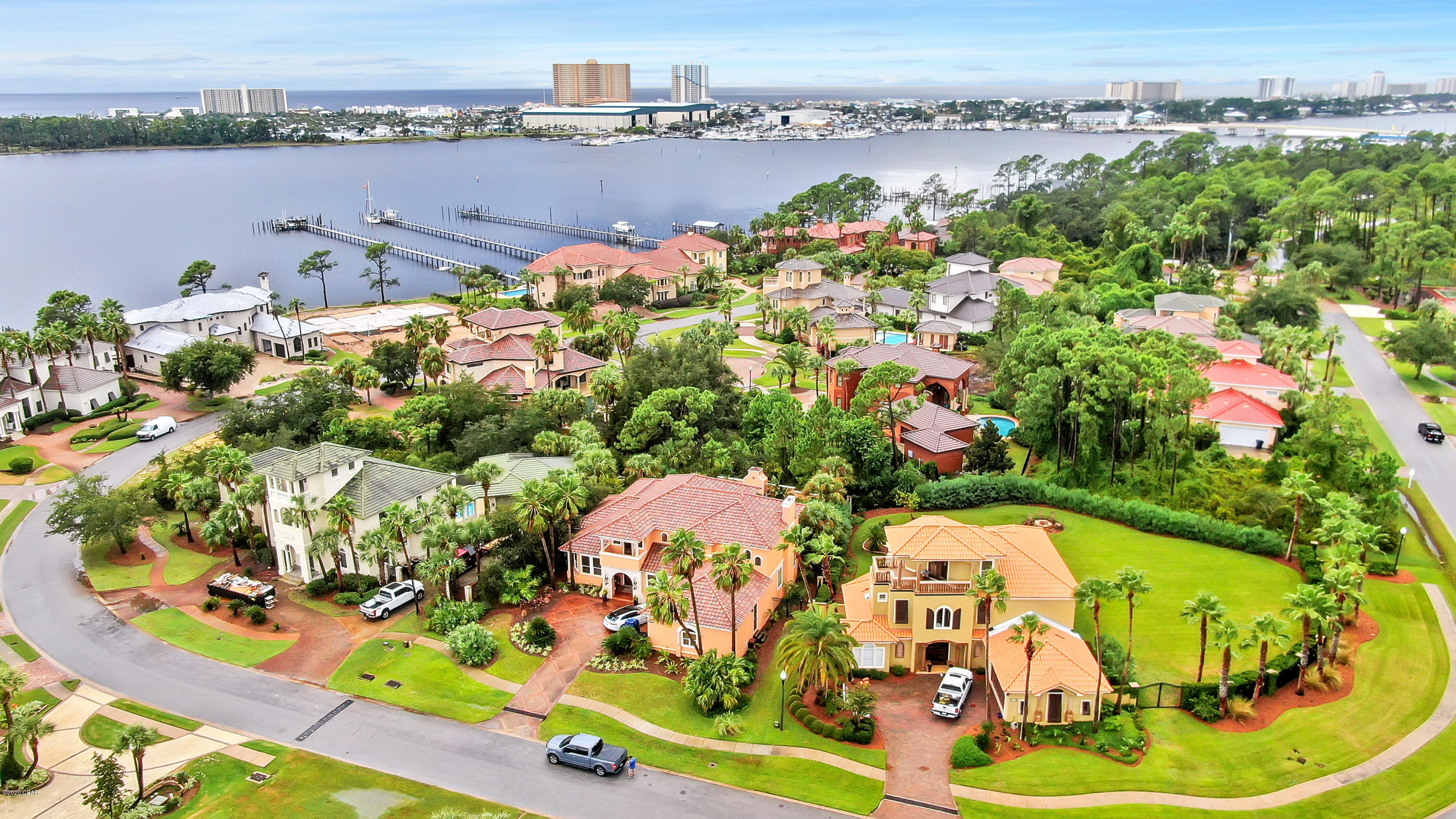 Finisterre - Residential