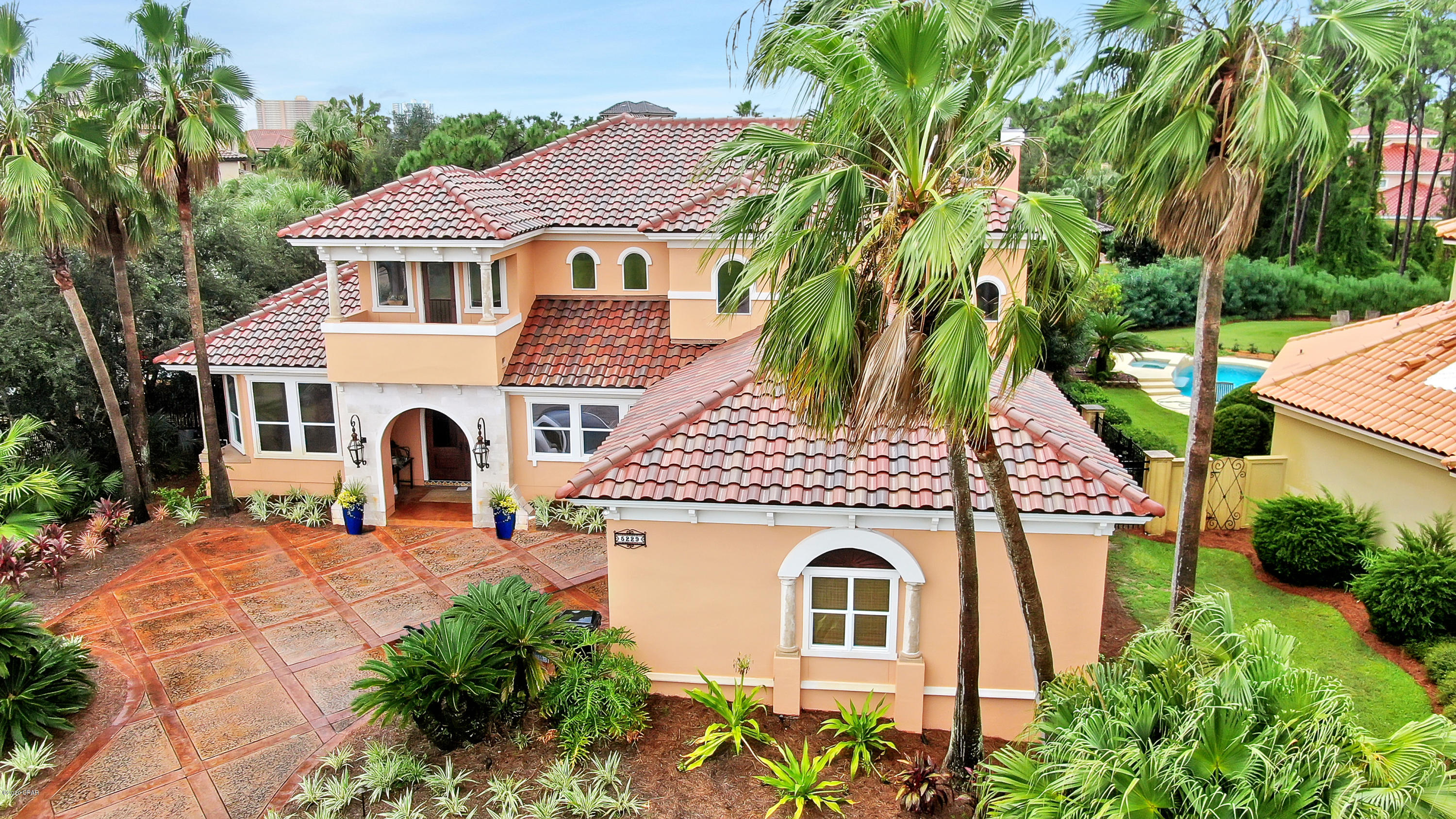 Finisterre - Residential